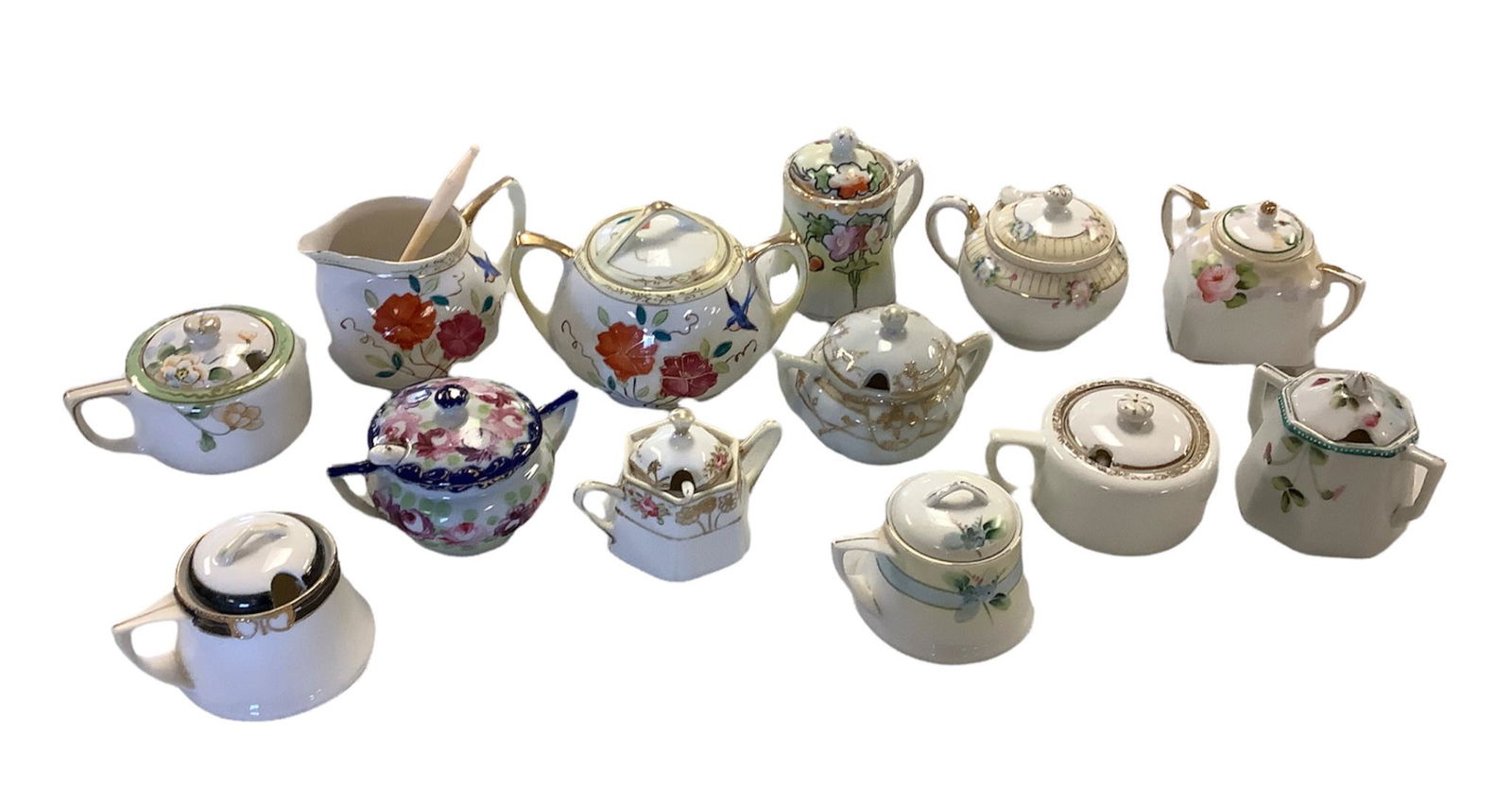 Lot of vintage antique Nippon hand painted sugar bowls. (1 of 3)