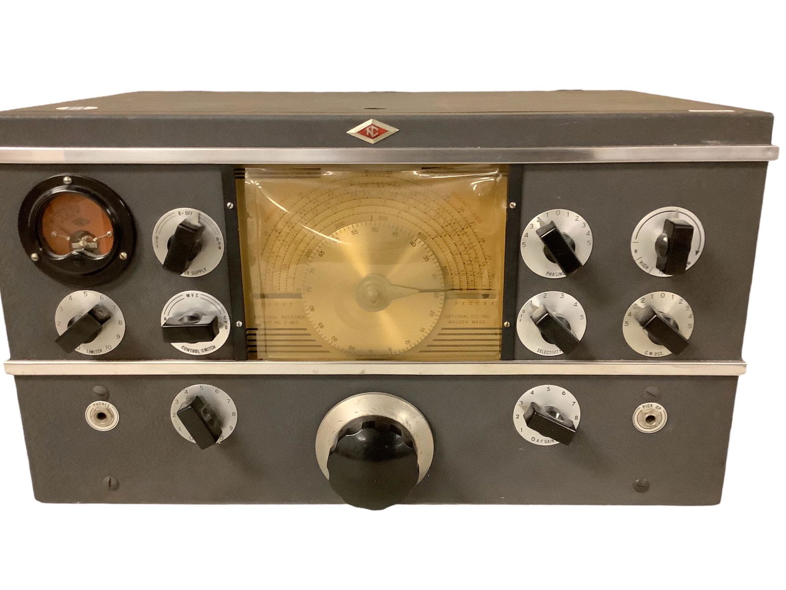 National Company Amateur - Receiver, metal case 10.5” high 19” wide. With RCA Speaker (1 of 5)