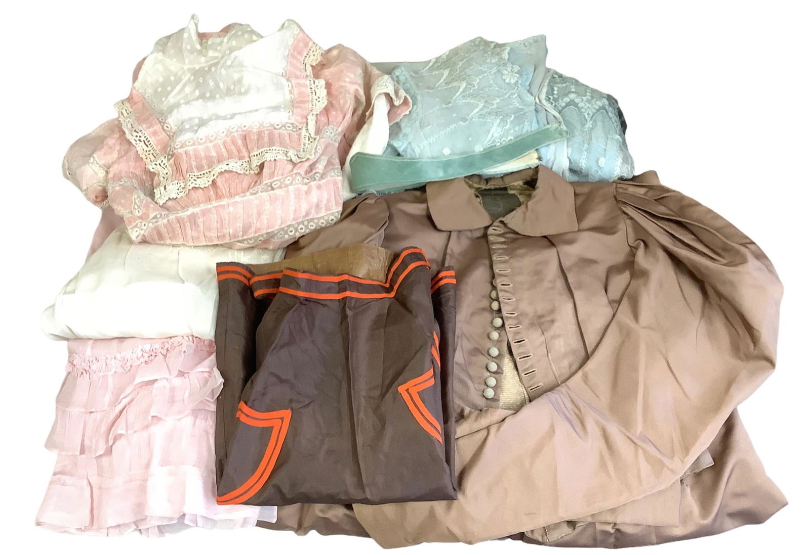 Lot of women's vintage clothing, 8 pieces. Brown skirt with approx 24" waist and matching button (1 of 1)
