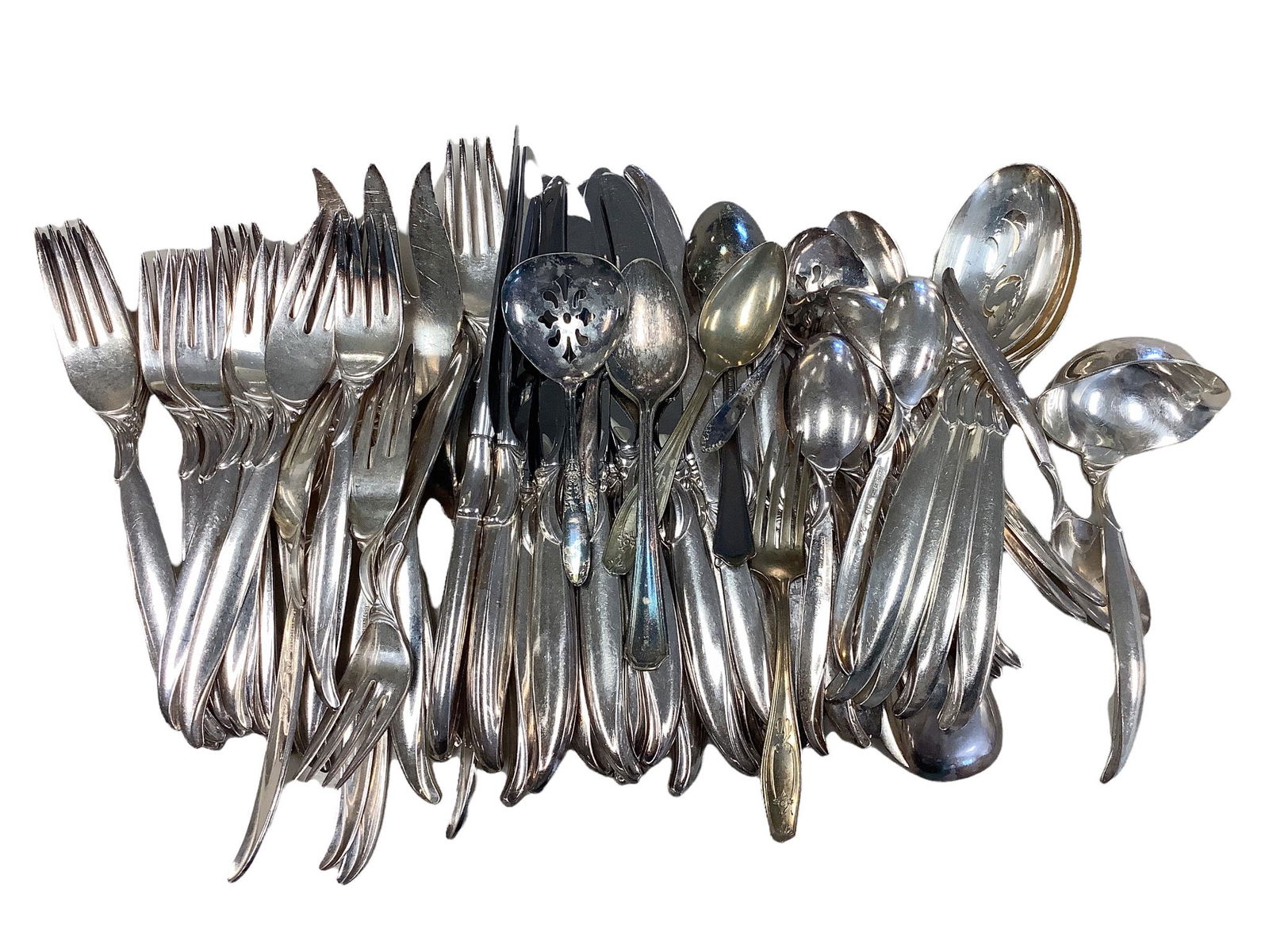 Lot of silverware including Roger Bros Flair (1 of 1)