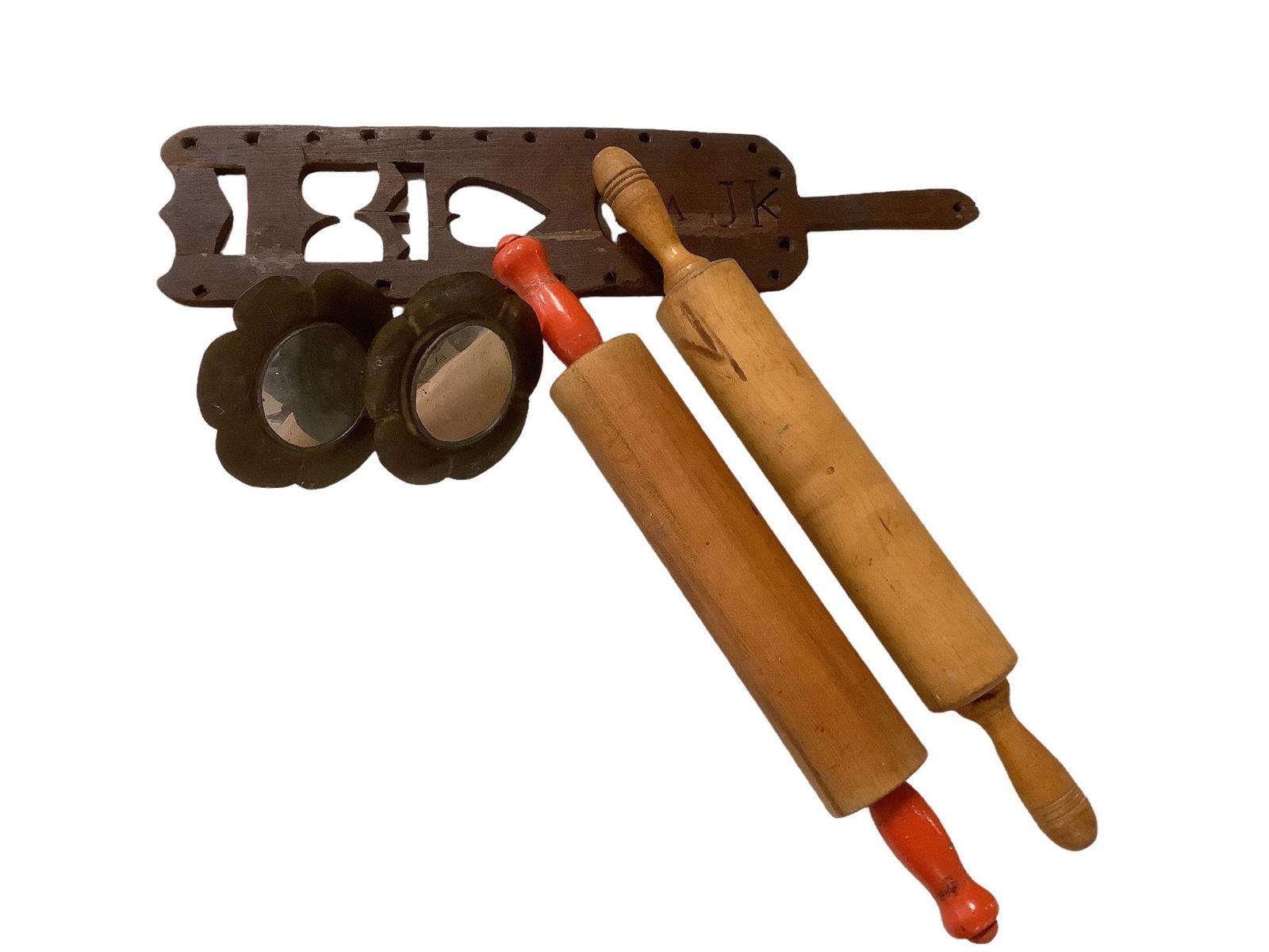 Lot including 2 wooden rolling pins (1 of 1)