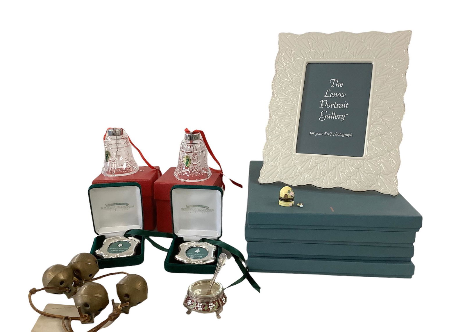 Mixed lot of 11 - Lenox, Waterford , and Reed & Barton. Four Lenox 5 x 7 frames. Two Waterford (1 of 6)