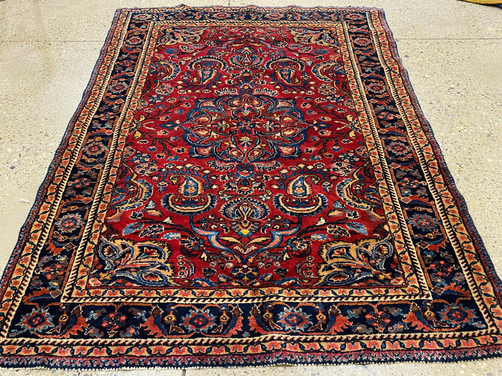 Oriental rug sarouk 5'x6'7" (1 of 8)