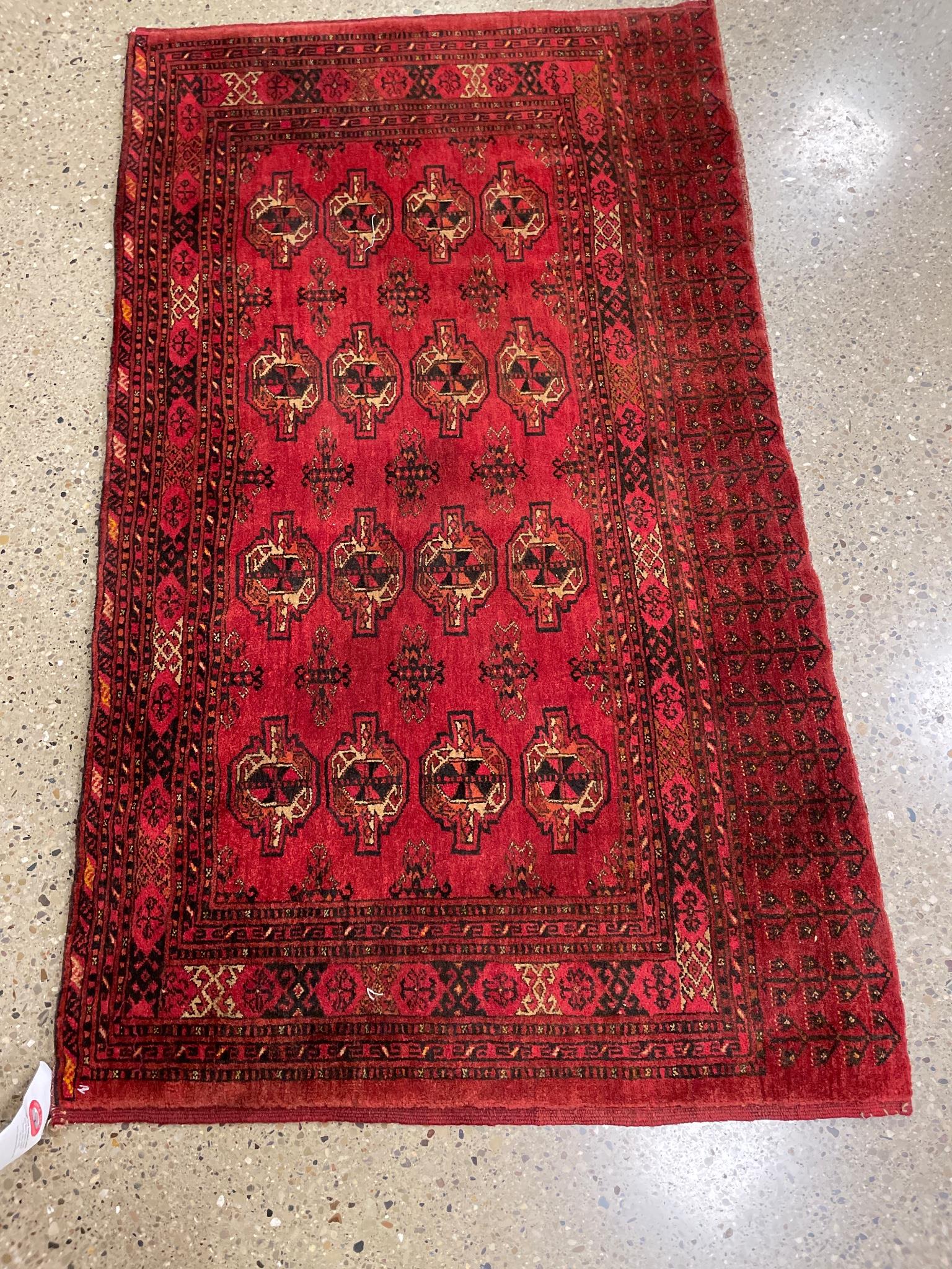 Oriental rug Antique Turkoman, circa 1930's, 3' x 5'. (1 of 4)