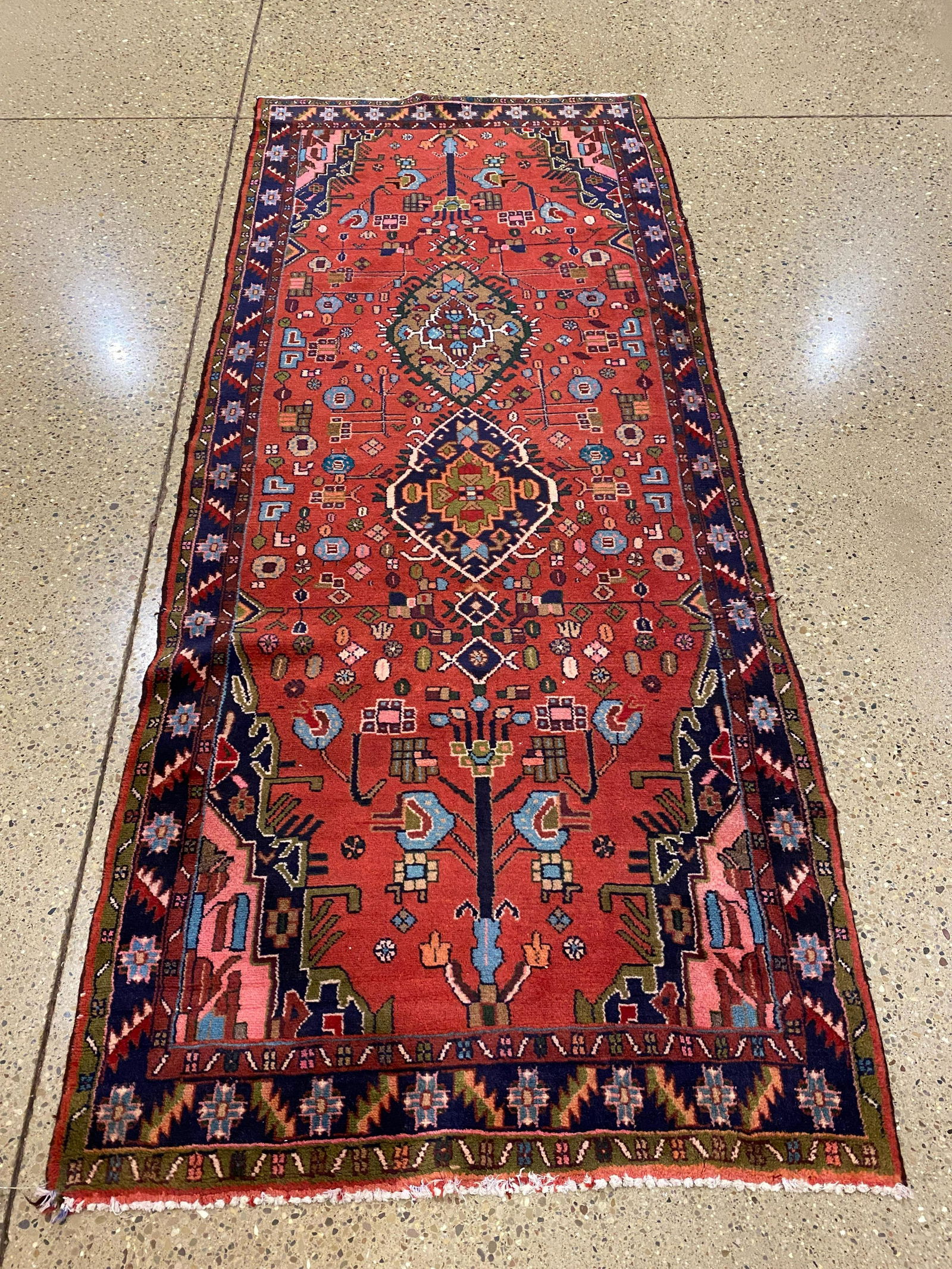 Oriental rug tabriz 3'11"x9'5" (1 of 7)