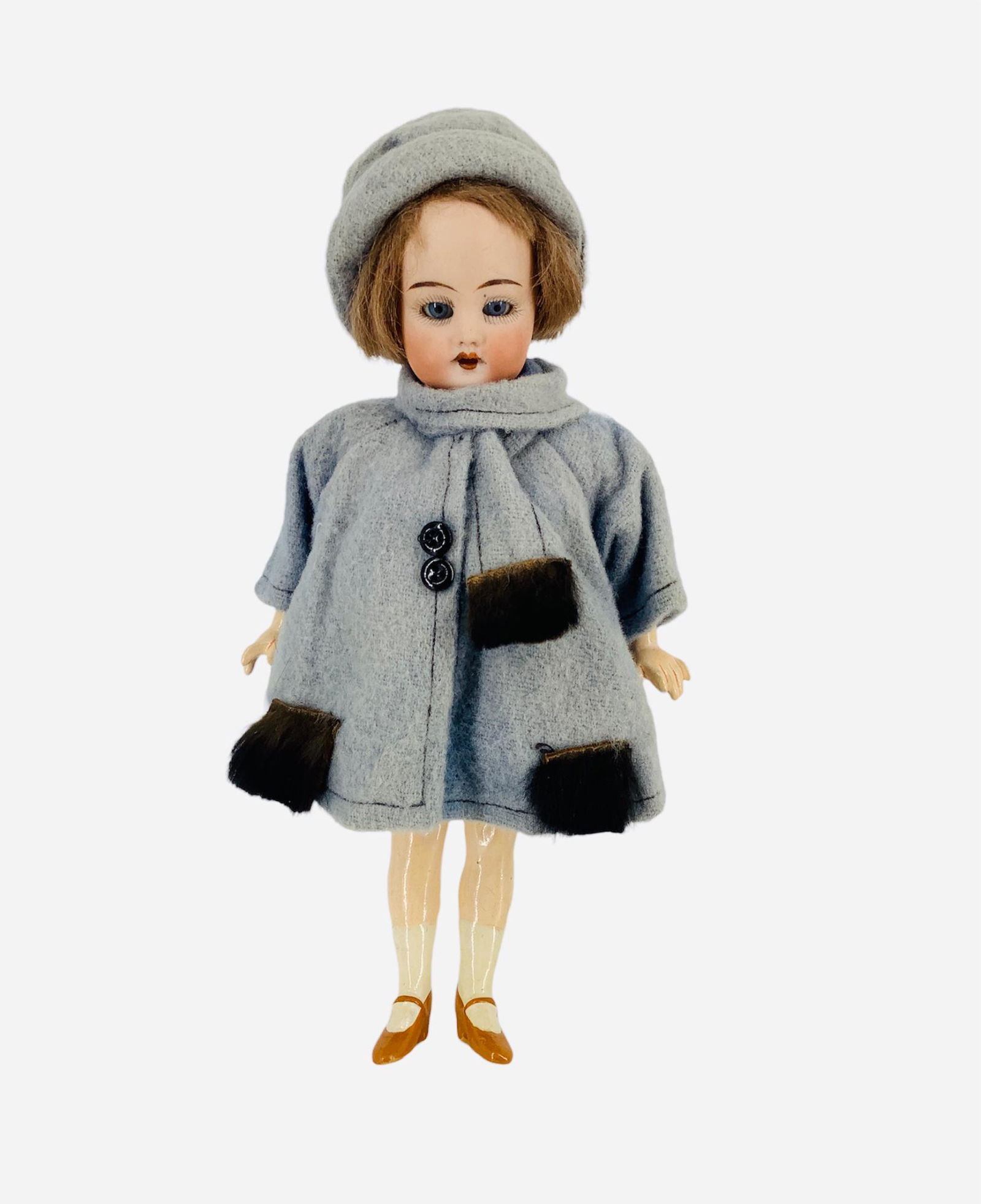 Simon & Halbig 1078 bisque socket head Flapper. 7 1/2" girl with mohair wig, glass sleep eyes, open: Simon & Halbig 1078 bisque socket head Flapper. 7 1/2" girl with mohair wig, glass sleep eyes, open mouth with teeth, on five-piece composition flapper body with molded and painted shoes and stockings