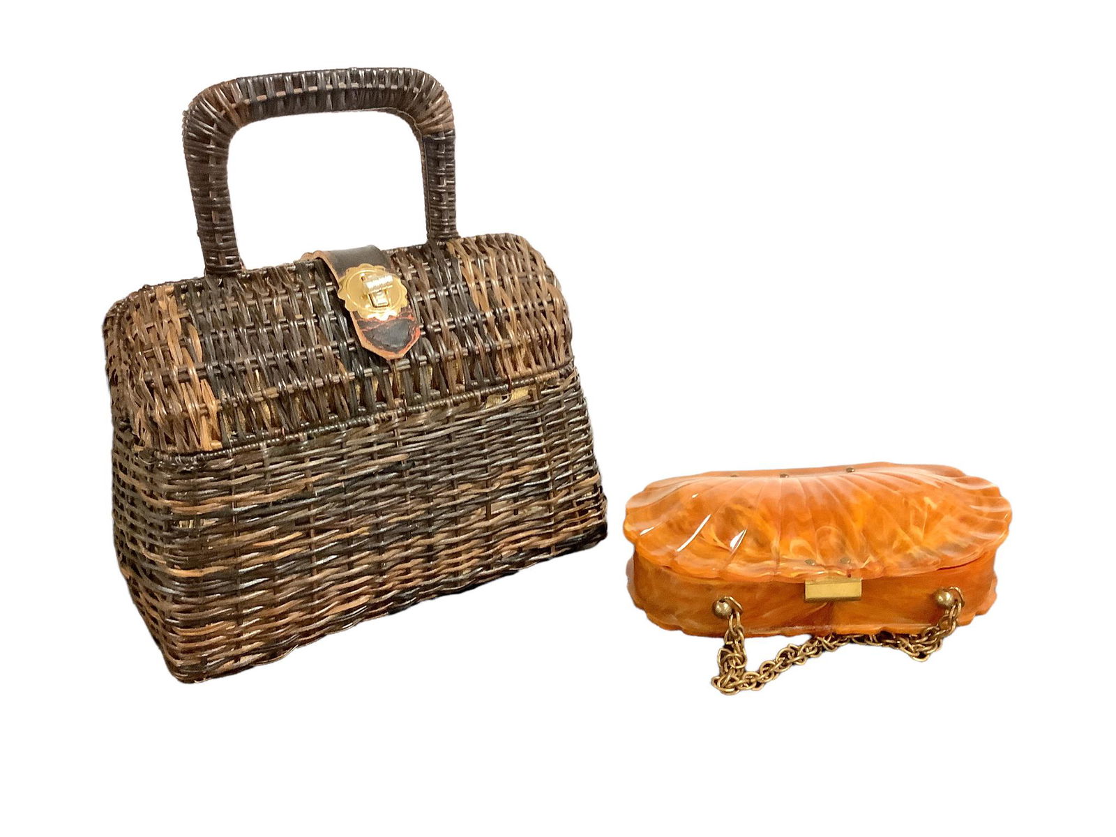 Straw brown purse 7"x 9" and a Hardy orange lucite clamshell purse the is warped: Straw brown purse 7"x 9" and a Hardy orange lucite clamshell purse the is warped