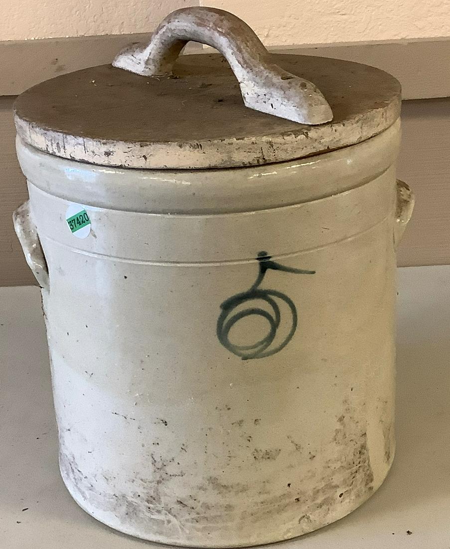 Stoneware crock 5 gallon with lid no chips or cracks 13” high 12 diameter. (1 of 1)