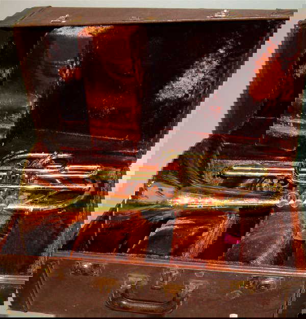 5010 F.E. OLDS & SON GOLDTONE MARCHING TROMBONE IN CAS