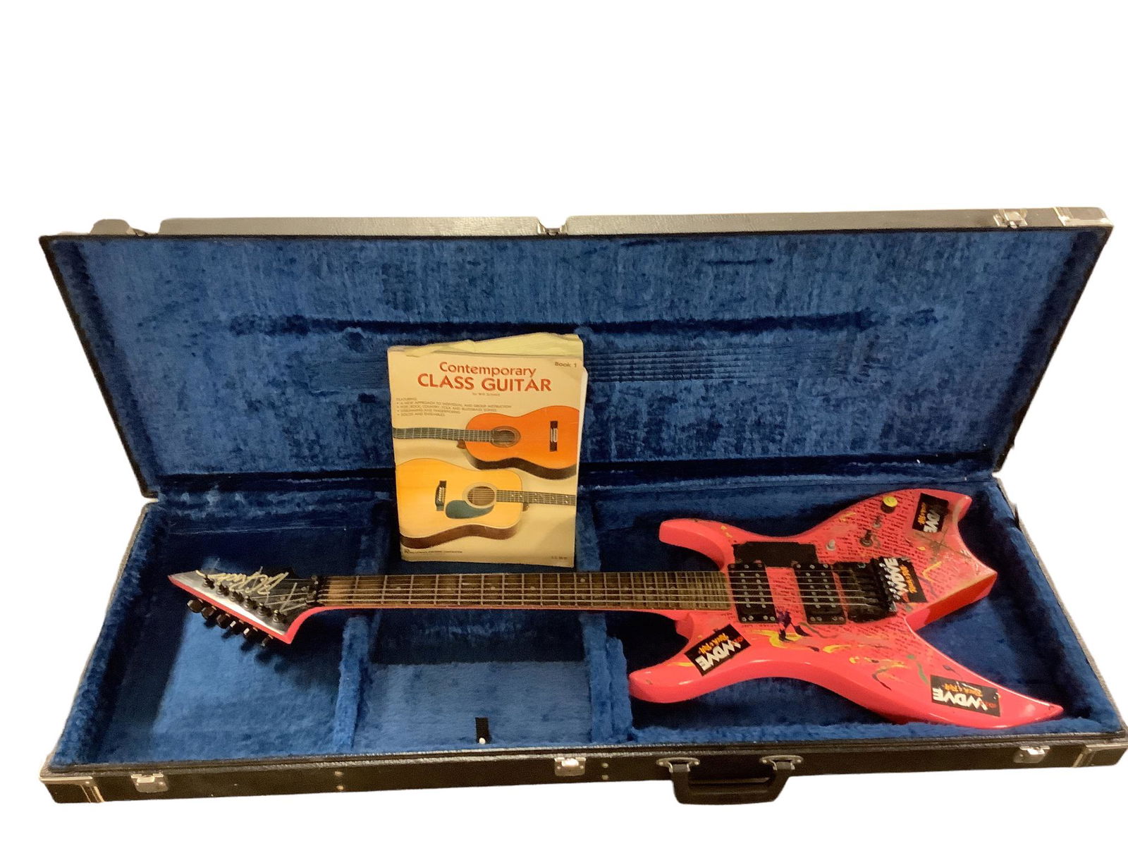 B.C. Rich platinum series electric guitar with case and "book one Contemporary Class Guitar." Case m (1 of 4)