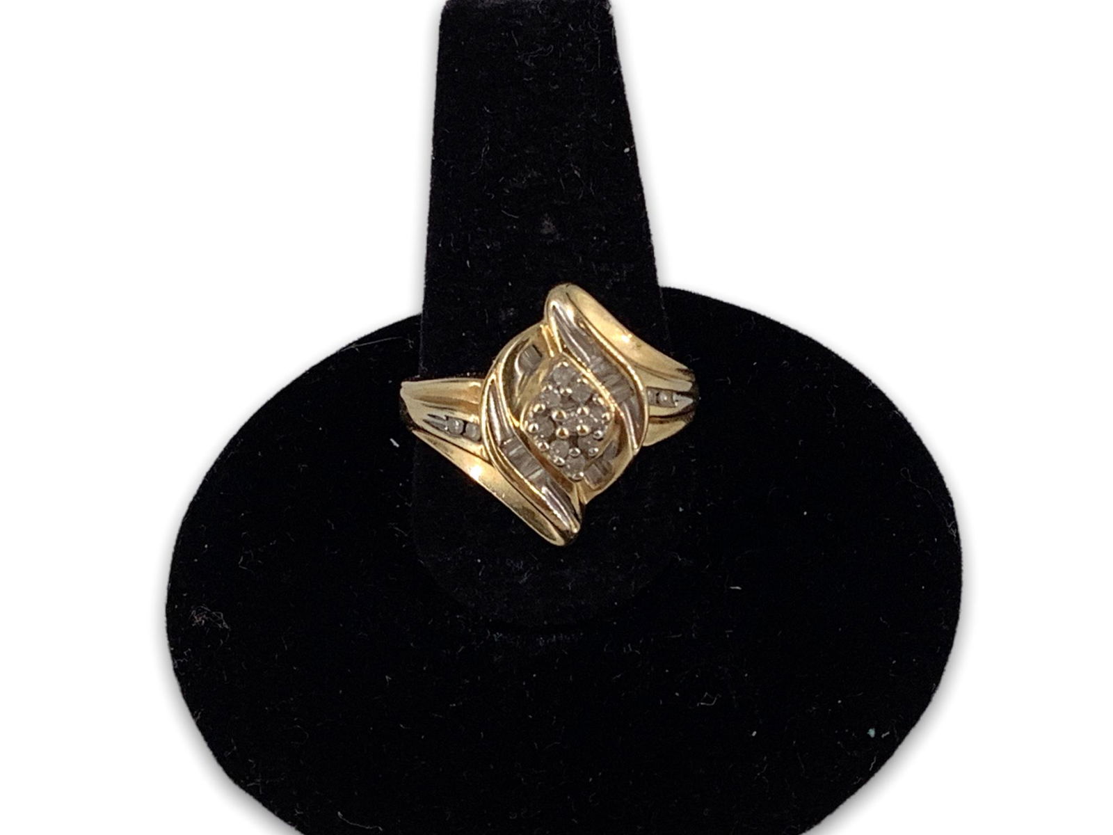 10kt Yellow Gold and Diamond Cluster Ring (1 of 3)