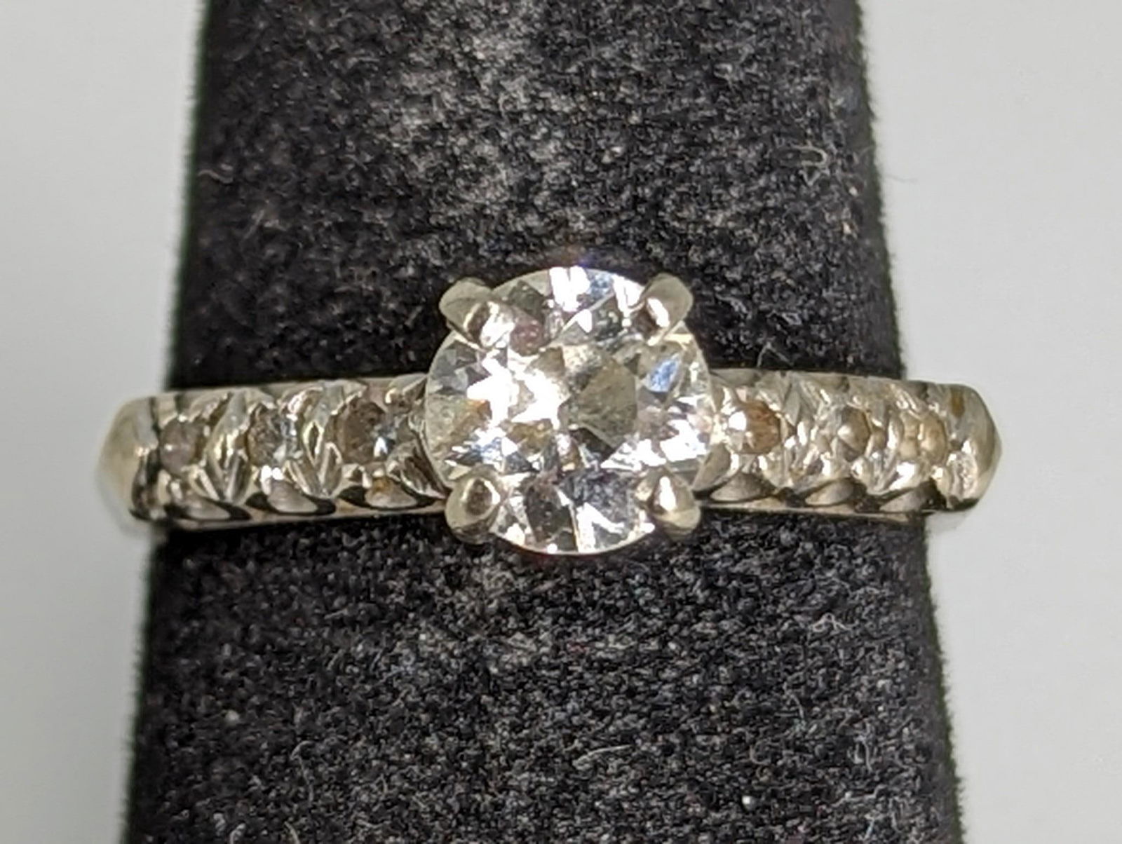 14kt White Gold and Diamond Ring (1 of 10)
