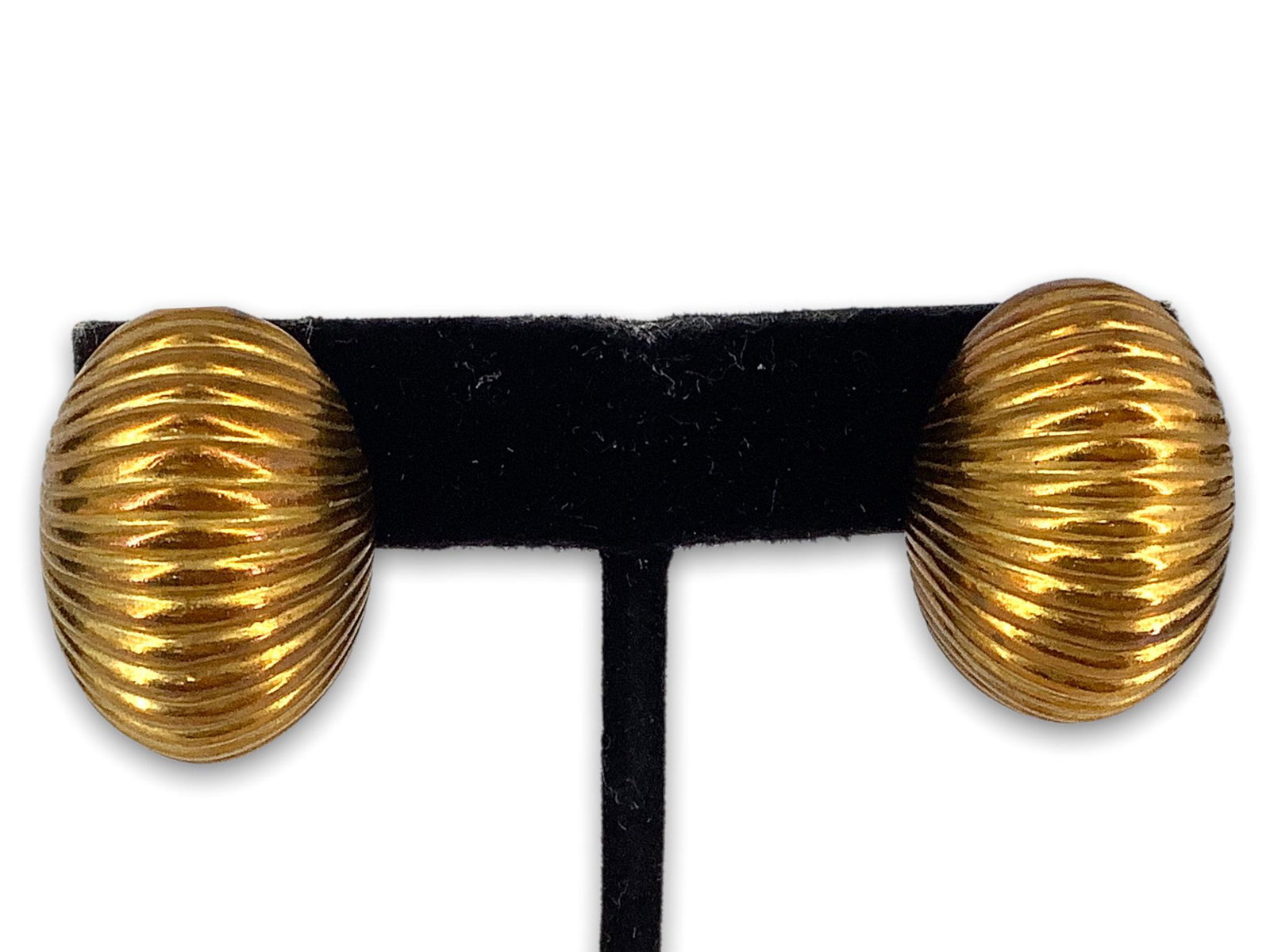 18kt Yellow Gold Earrings From Bucherer (1 of 3)