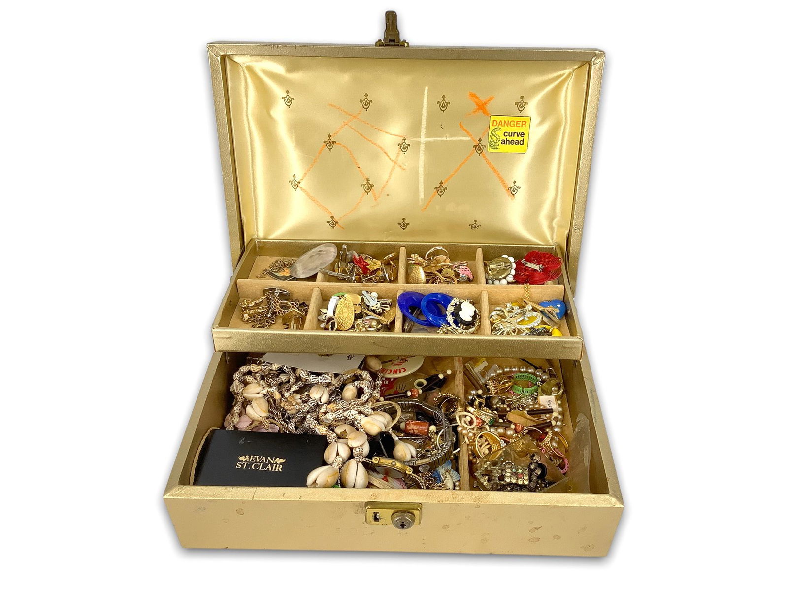 Jewelry Box with Contents (1 of 5)
