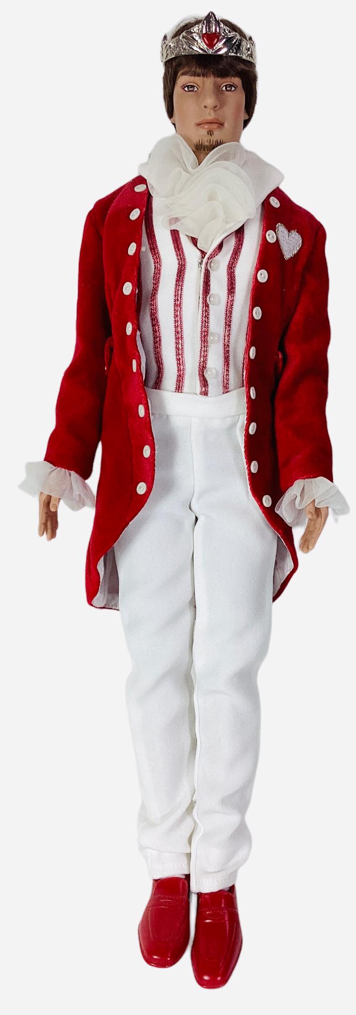 17" Robert Tonner doll "His Majesty the King of Hearts" from The Alice in Wonderland Collection.: 17" Robert Tonner doll "His Majesty the King of Hearts" from The Alice in Wonderland Collection. NIB, no COA. Limited Edition of 250 dolls.