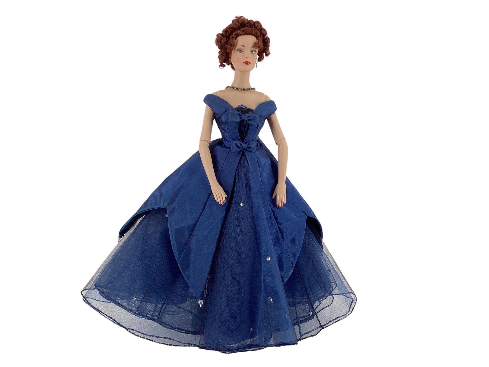 Tonner/Wentworth "Theatre de la Mode" 16â€ doll wearing Gene Marshall "Midnight Romance," no box or: Tonner/Wentworth "Theatre de la Mode" 16” doll wearing Gene Marshall "Midnight Romance," no box or COA.