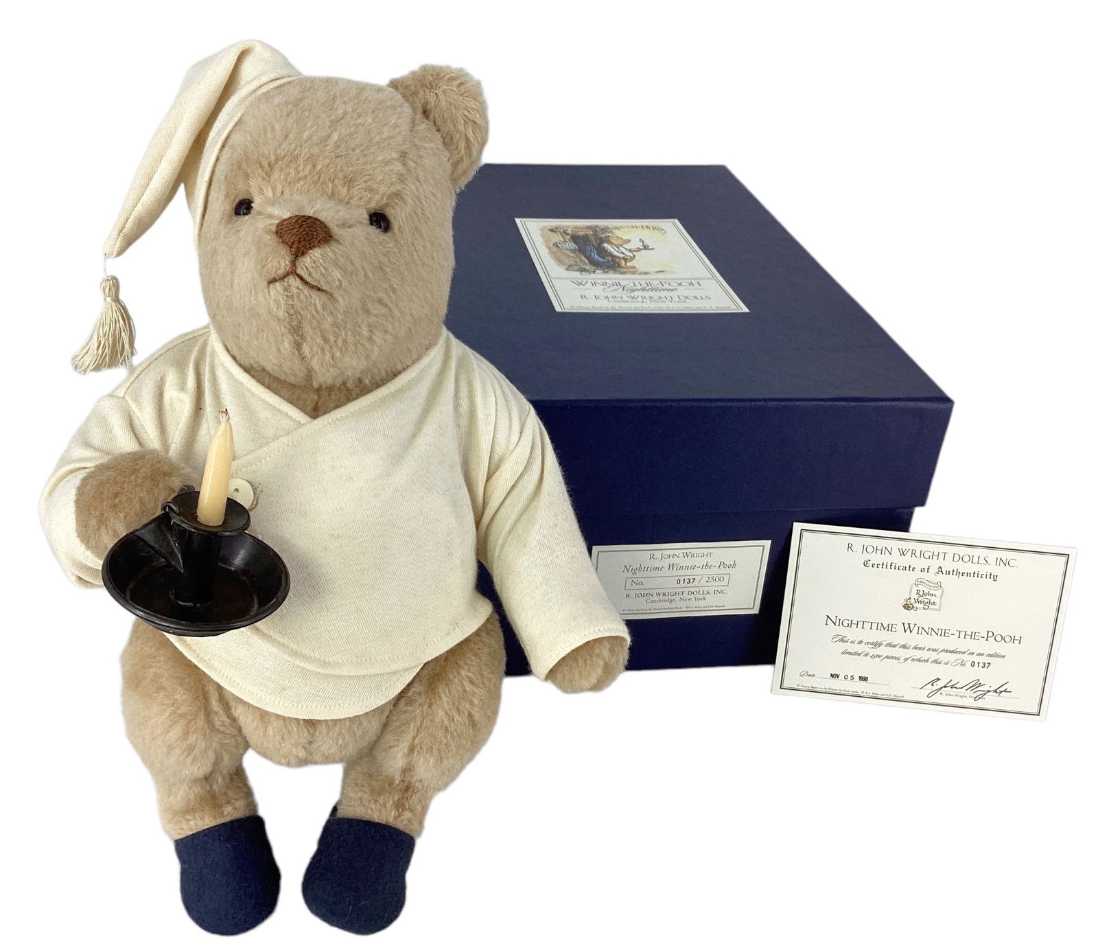 R. John Wright Dolls, "Nighttime Winnie-the-Pooh" No.0137/2500. With COA and original box.: R. John Wright Dolls, "Nighttime Winnie-the-Pooh" No.0137/2500. With COA and original box.