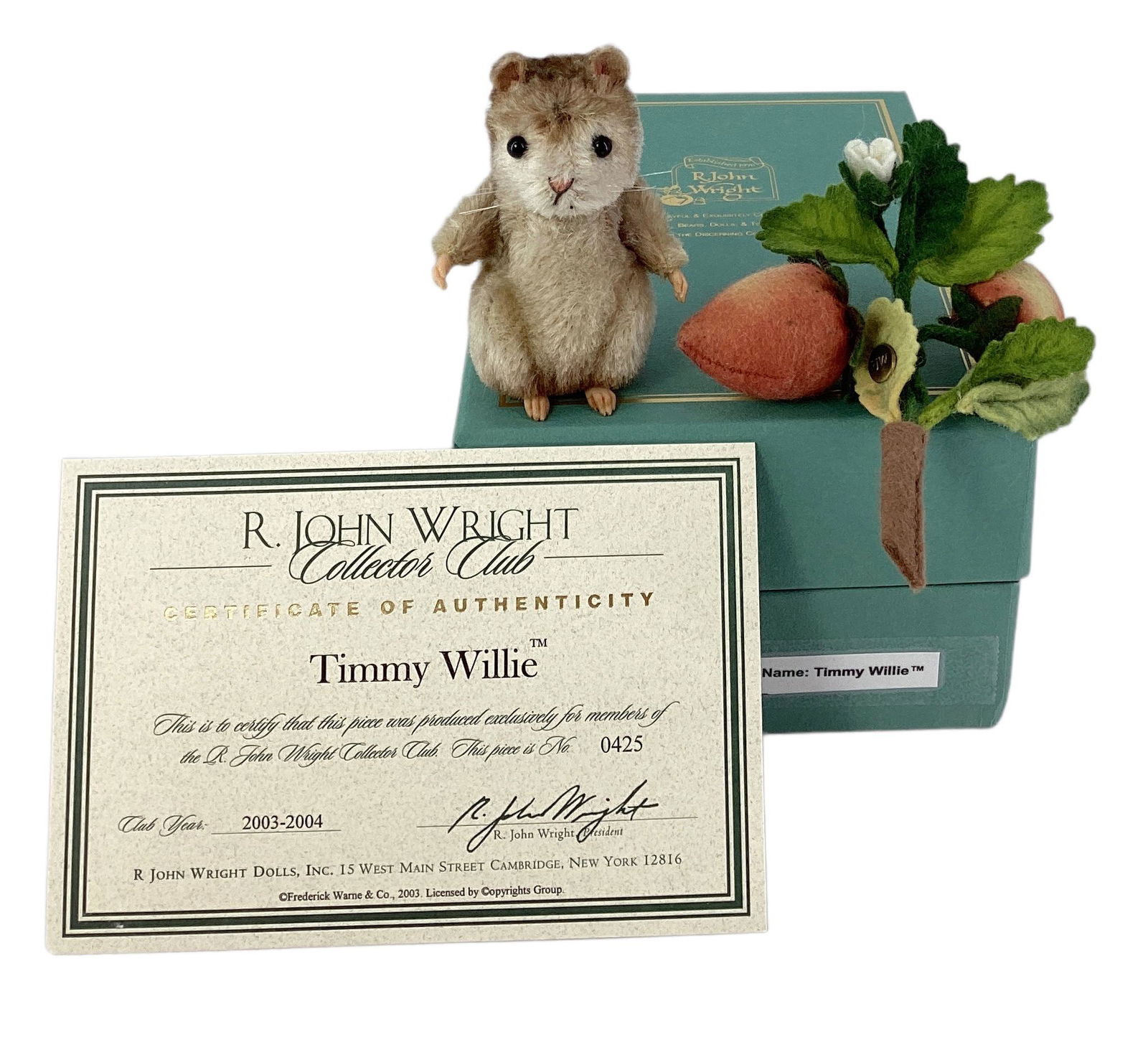R. John Wright Dolls, Collector Club, "Timmy Willie" No.0425. With COA and original box.: R. John Wright Dolls, Collector Club, "Timmy Willie" No.0425. With COA and original box.