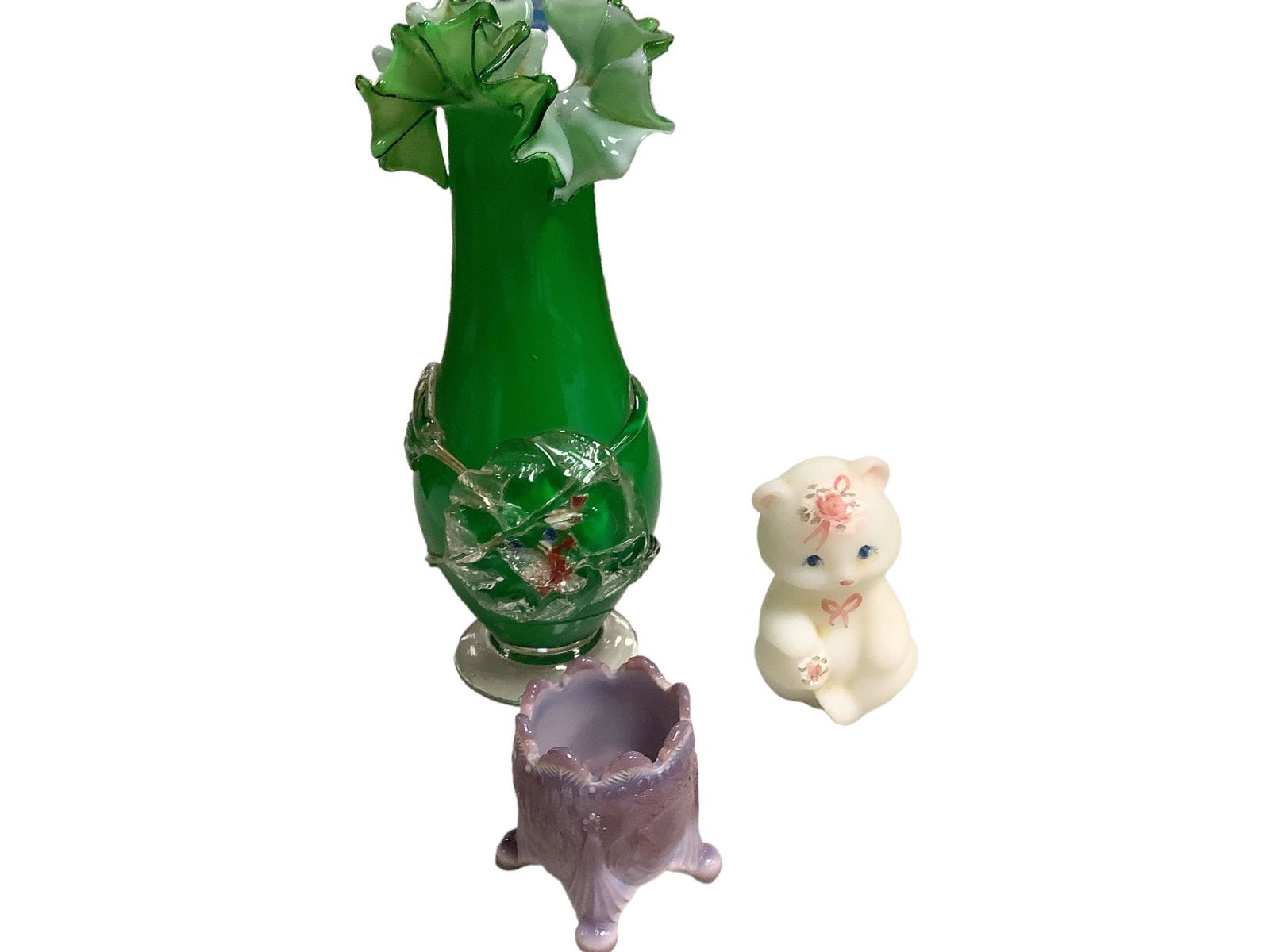 Variety glass ware, Fenton teddy bears . Blown glass vase 9" h and a Cambridge Glass toothpick: Variety glass ware, Fenton teddy bears . Blown glass vase 9" h and a Cambridge Glass toothpick holder