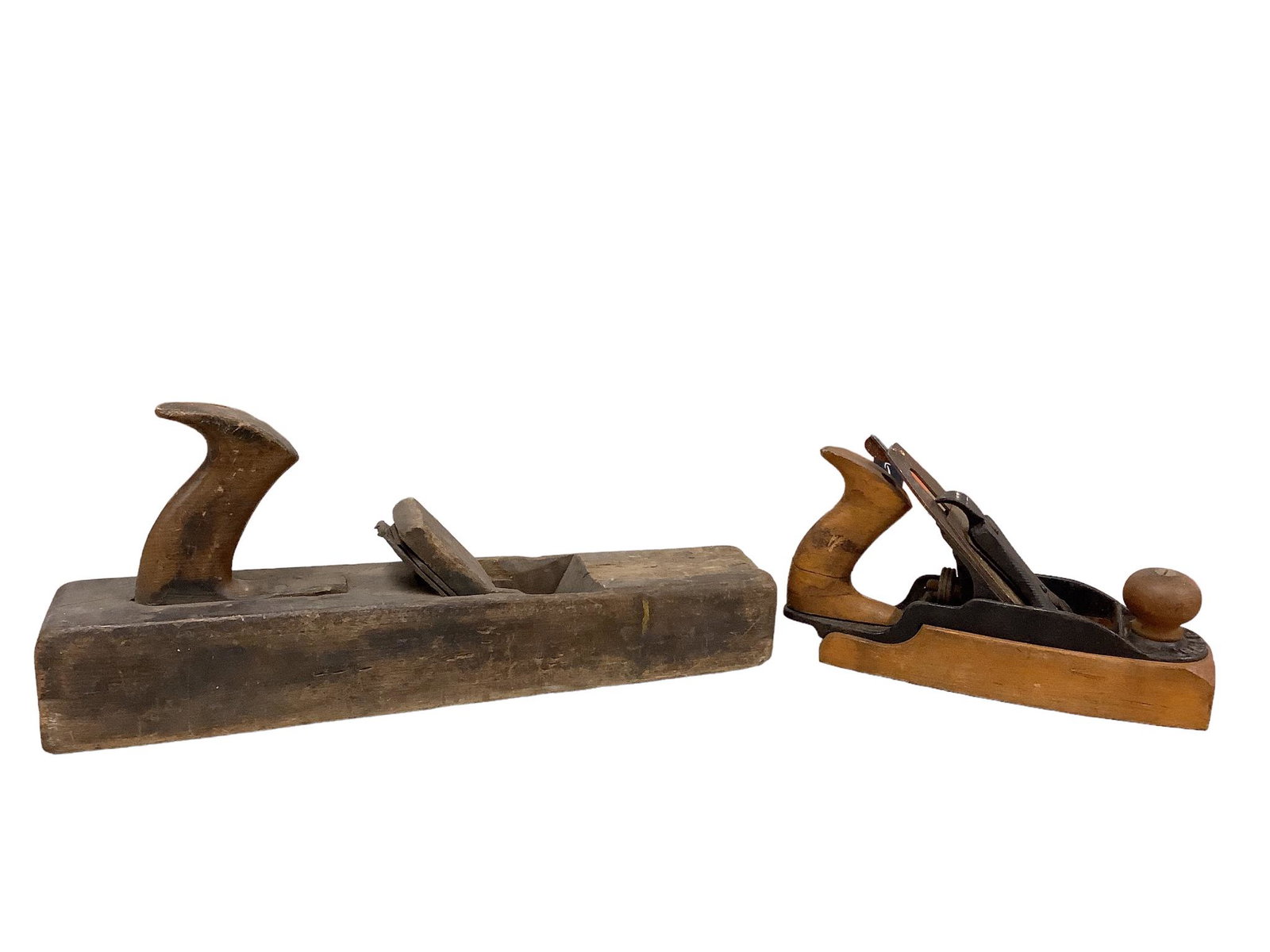 Lot including 2 vintage wood planers. The Bailey is 9 5/8" long. The other is 16" long. (1 of 1)