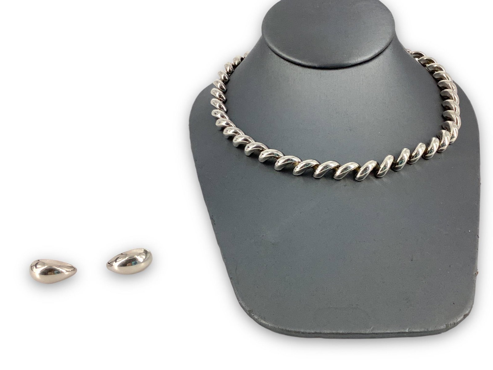 Sterling Silver Jewelry (1 of 4)