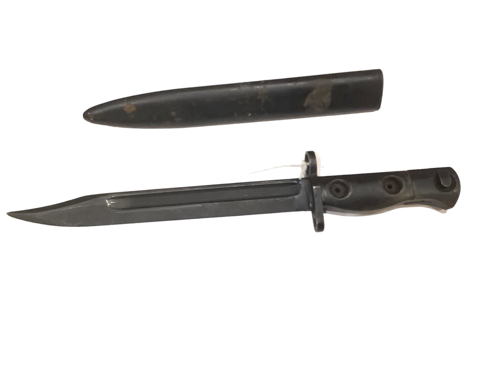 Bayonet with sheath.: Bayonet with sheath.