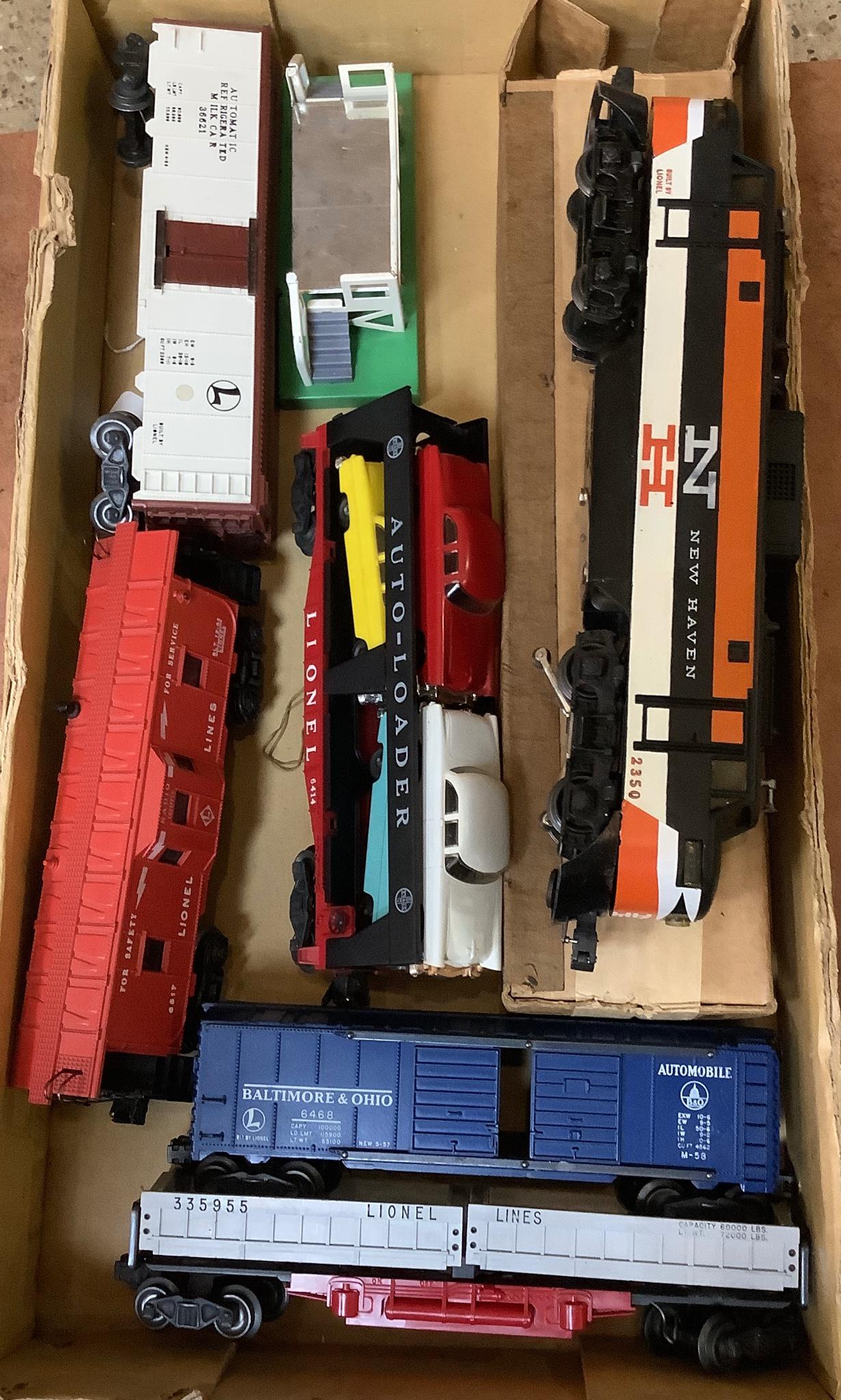 Lionel postwar set 2263W containing a 2350 New Haven with box, 6414 automobile car, 3662-1,3359, (1 of 1)