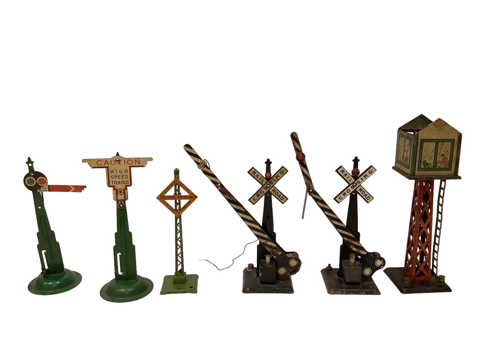 Marx Post War. Lot of accessories 6 , 413a switchman tower , 2 ) 438 crossing gates, (2) Marx (1 of 2)