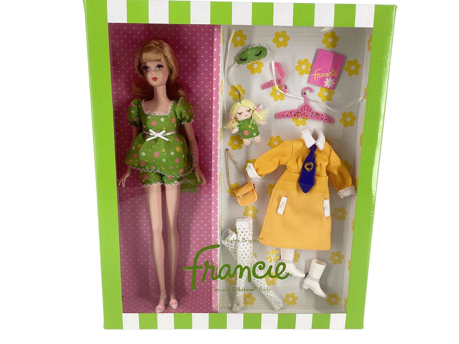 (1) KITTY CORNER FRANCIE GIFTSET with a Silkstone body & Gold Label w/ no more than 3100: (1) KITTY CORNER FRANCIE GIFTSET with a Silkstone body & Gold Label w/ no more than 3100 worldwide.Francie is dressed in a mod outfit & nightgown& robe and more accessories. Francie is in like new con