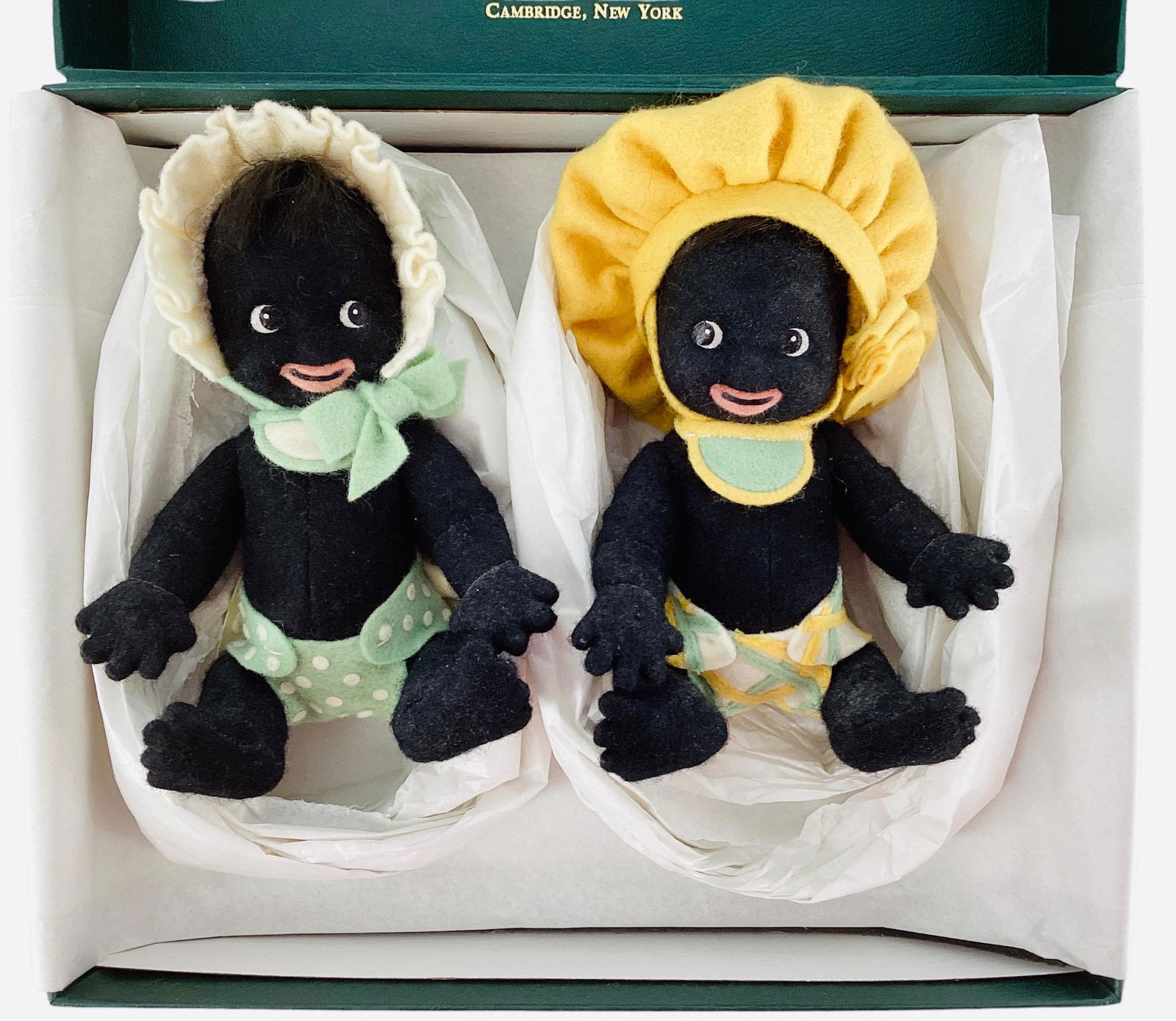 R. John Wright 2000-2001 baby boy and baby girl, dolls are based on Florence Upton character, 5 (1 of 2)