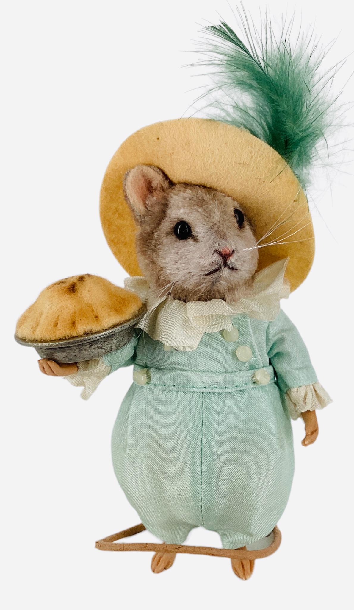 R. John Wright Mother Goose "Little Jack Horner". 3 1/2" mohair mouse with applied ears, glass bead: R. John Wright Mother Goose "Little Jack Horner". 3 1/2" mohair mouse with applied ears, glass bead eyes, resin paws, leather tail, jointed head and arms. Comes in original box with COA, Limited Editi