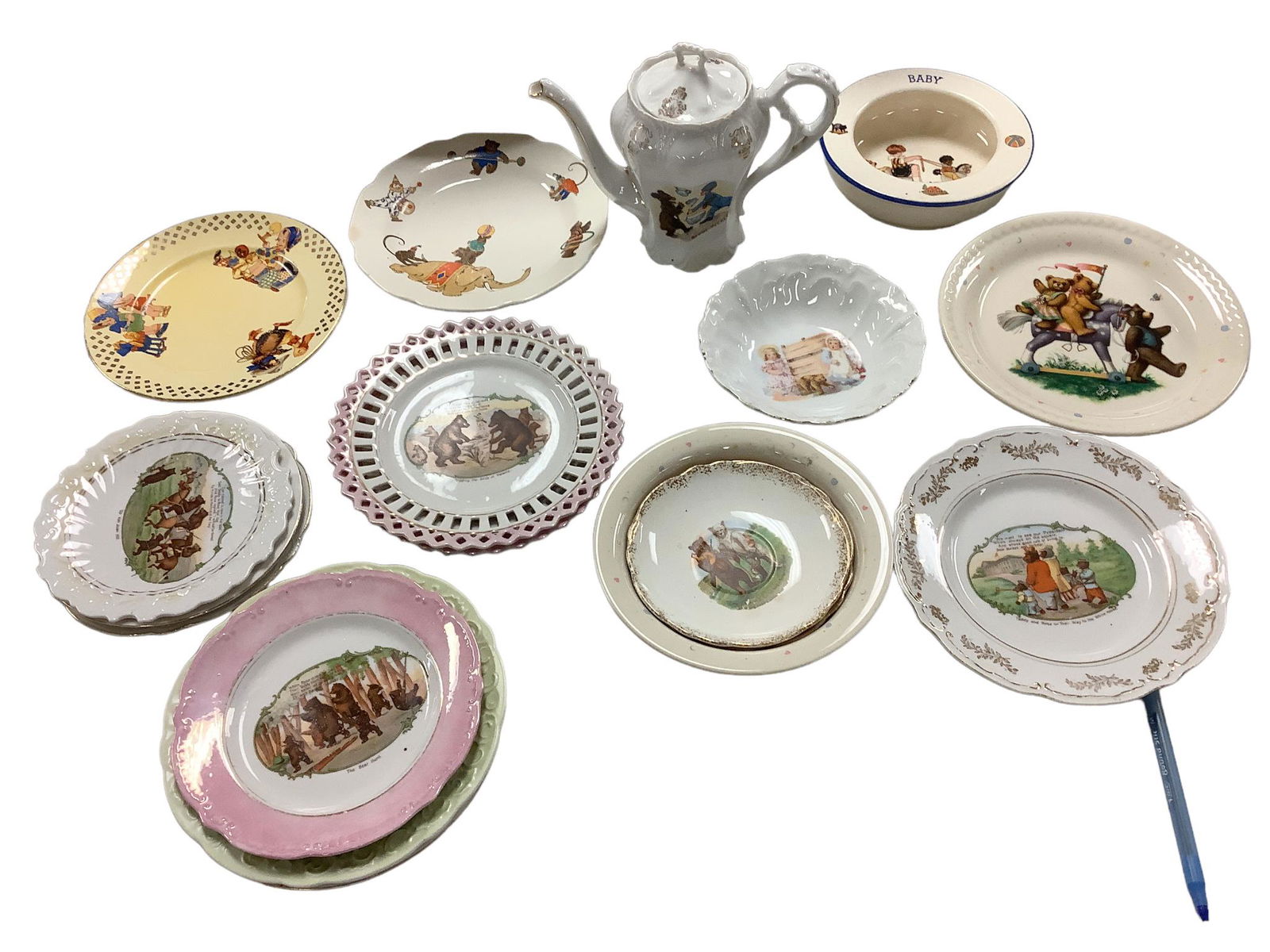 14 plates (5” to 7-1/2”) 3 bowls (5-1/2” to 6”) & teapot (approx. 6” (1 of 1)