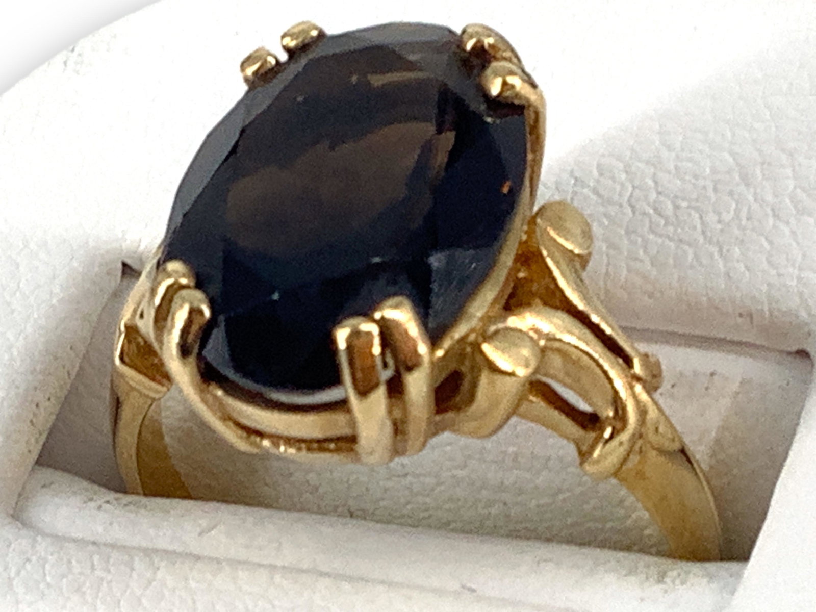10kt Yellow Gold Smokey Quartz Ring (1 of 5)