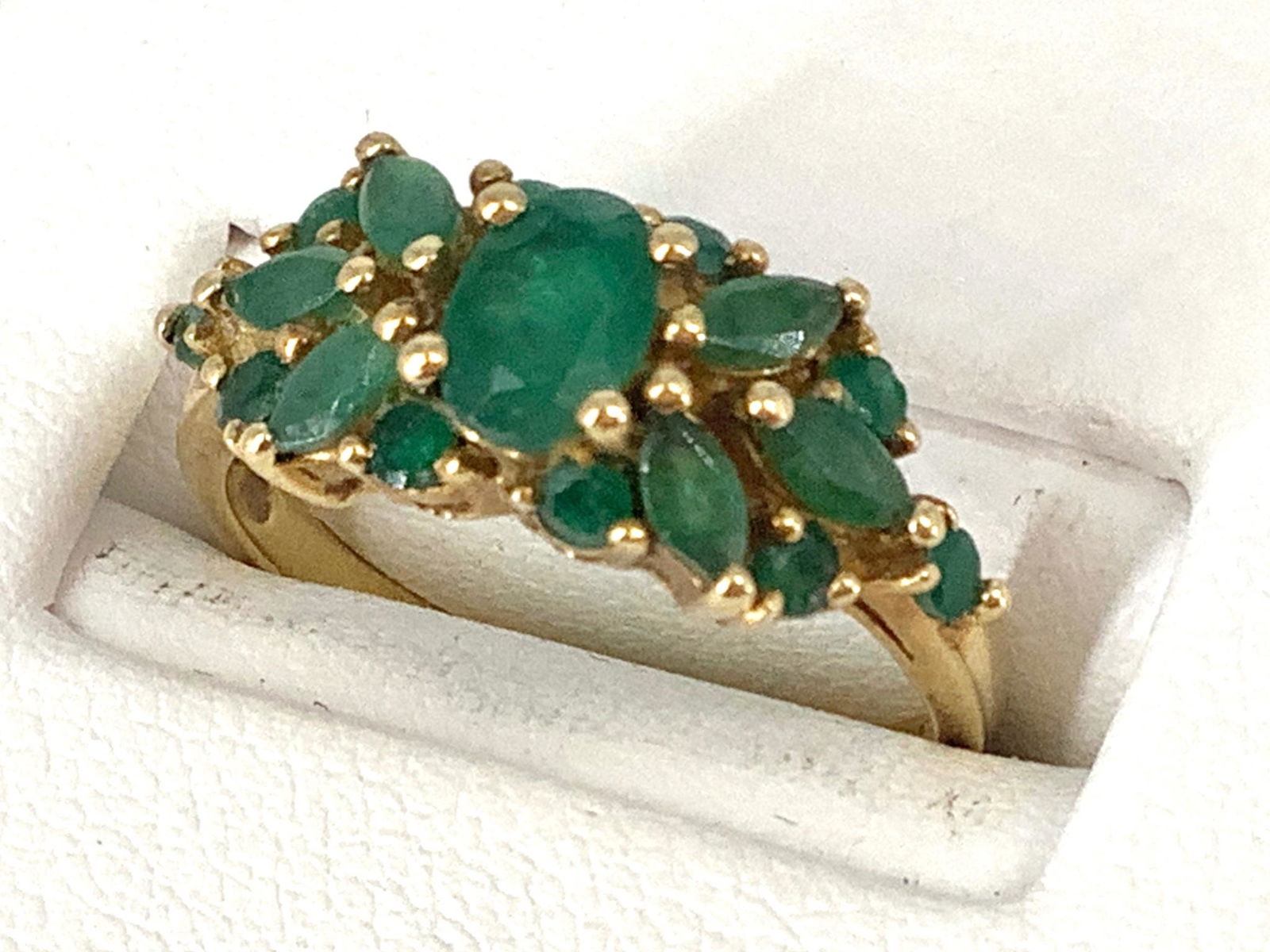 10kt Gold and Emerald Dinner Ring (1 of 6)