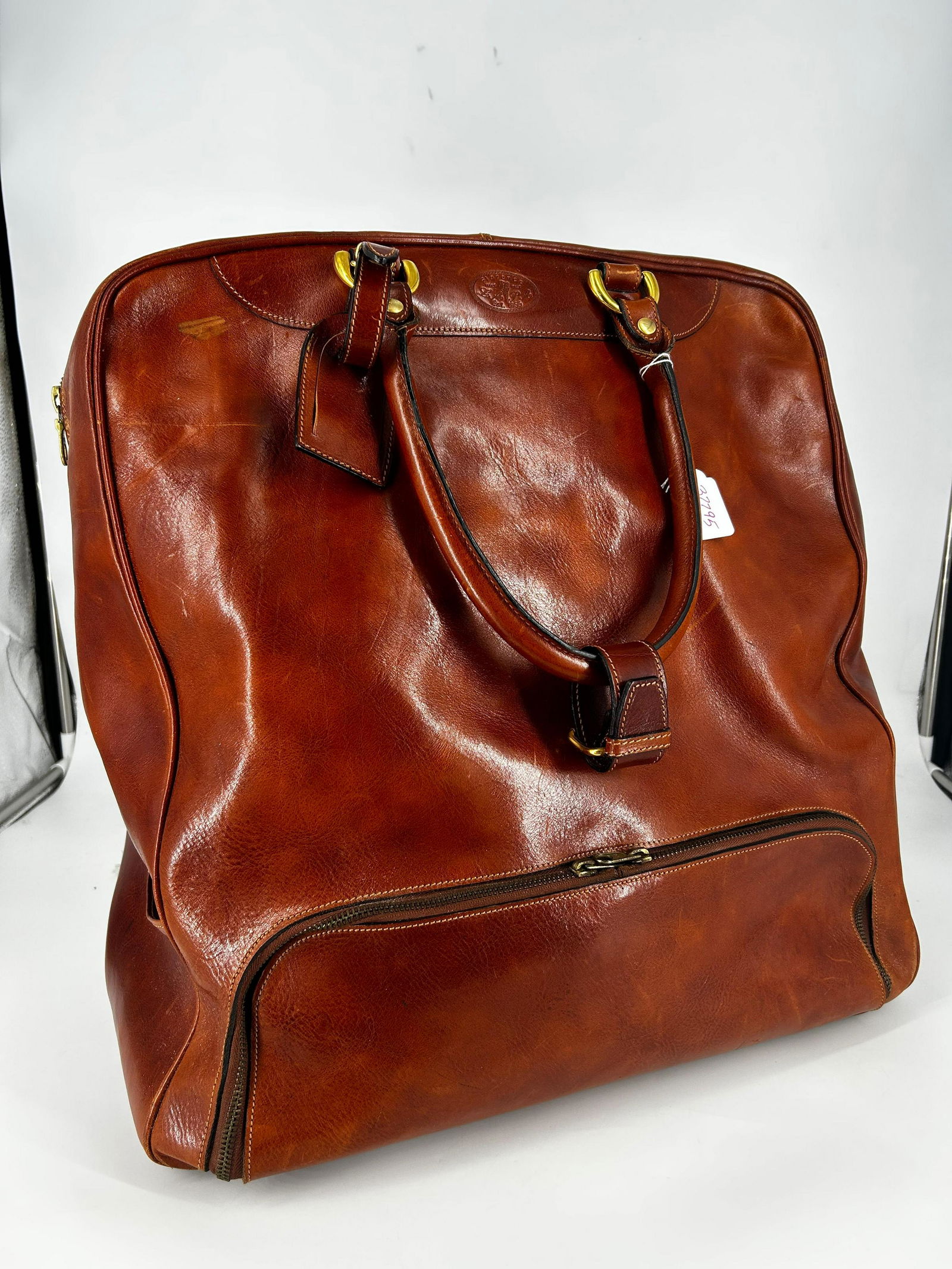 Fantastic Italian Leather Designer Weekend Bag (1 of 19)