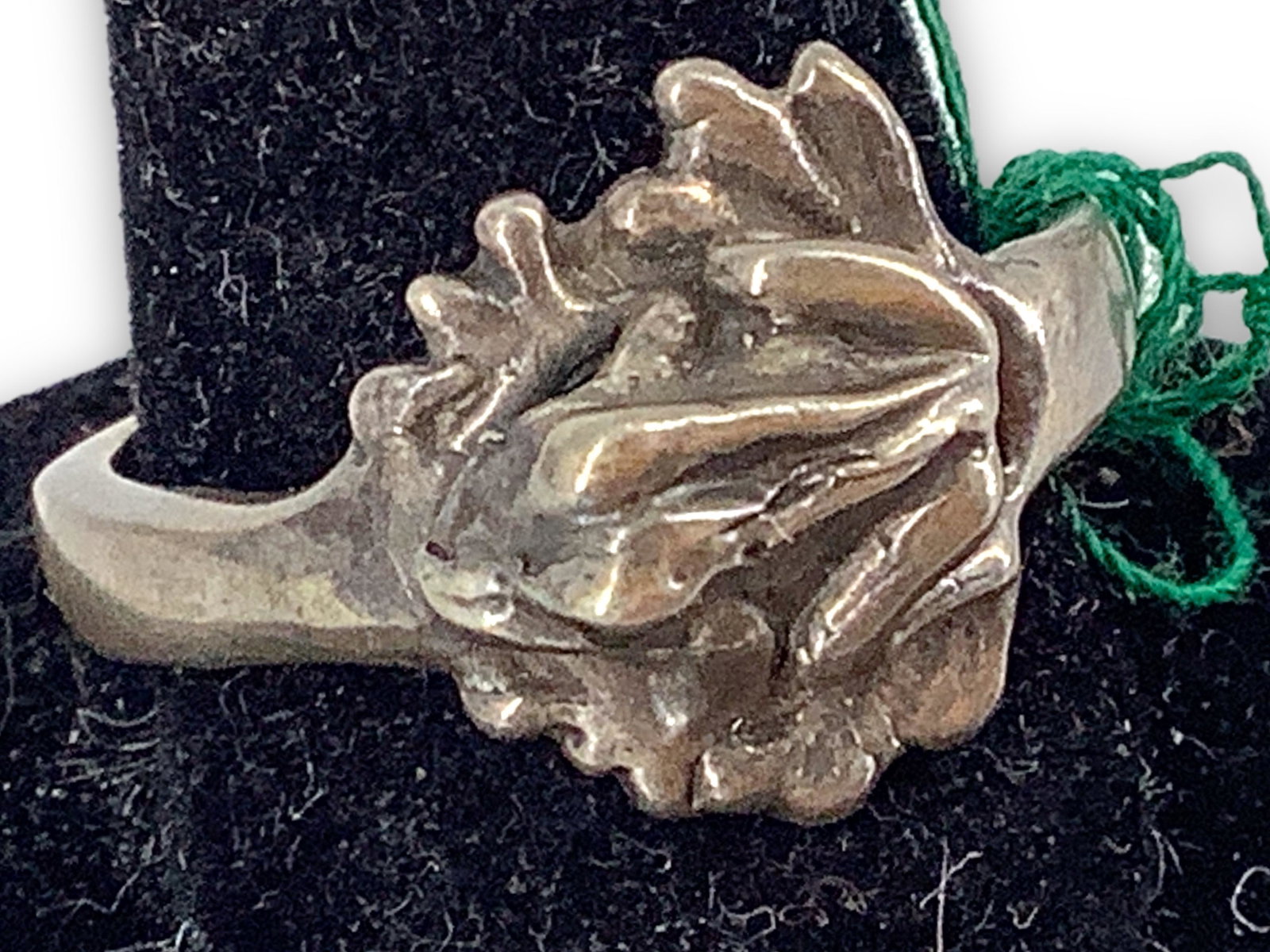 Sterling Silver Frog Ring: Sterling Silver Frog Ring Stamped and tested sterling silver/925, size 7.25, 0.545 troy ounces total weight, unsigned, semi-polished metal finish.