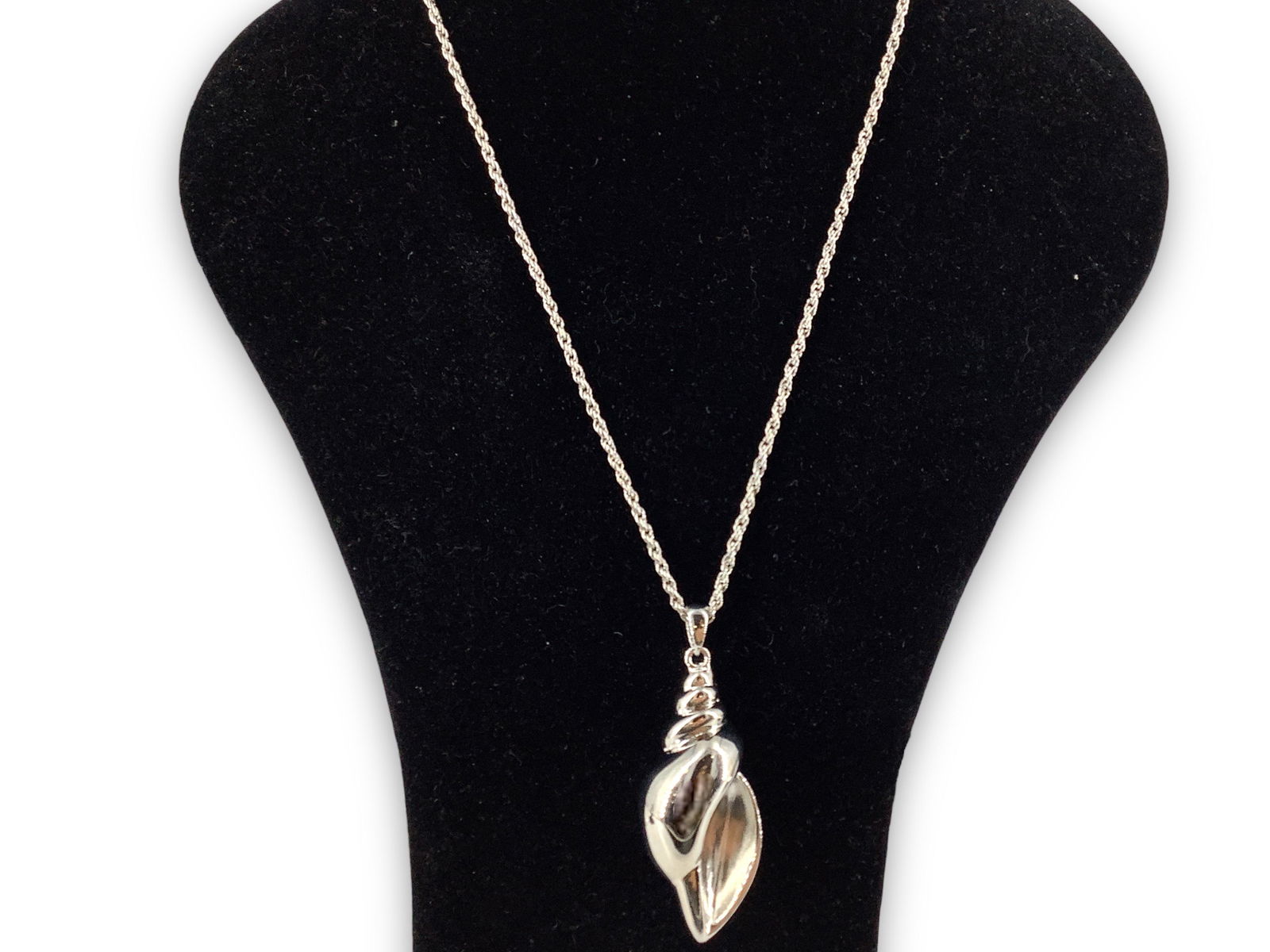 New Old Stock Statement Necklace (1 of 5)