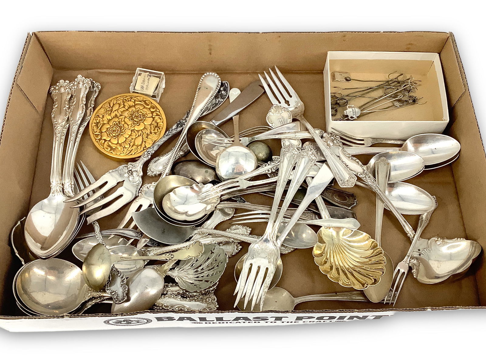 Sterling Silver and Silverplate Flatware and Serveware + Accessories: Sterling Silver and Silverplate Flatware and Serveware + Accessories Sterling silver - 14.98 troy ounces total weight. Includes: five silver plate serving spoons from Rogers, gold tone compact with hi