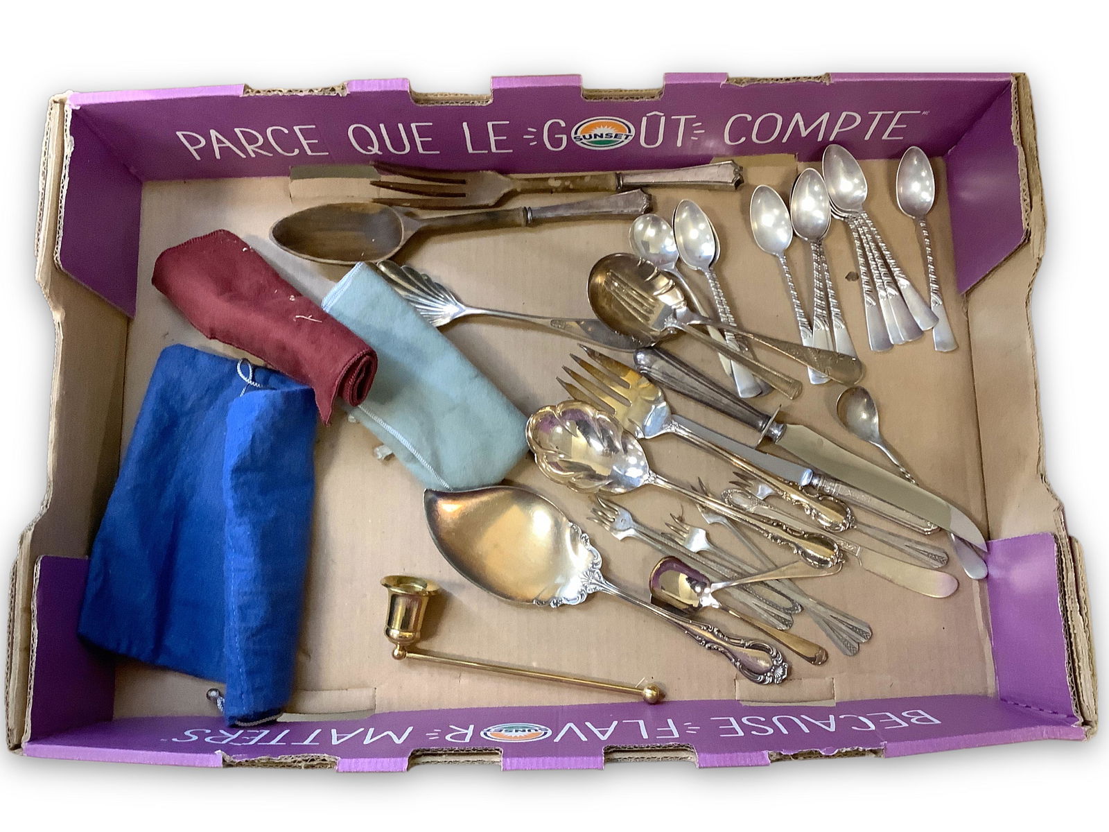 Sterling and Silverplate Flatware and Serveware + Additional Housewares: Sterling and Silverplate Flatware and Serveware + Additional Housewares Assorted flatware and serveware items + silver cloth bags. Styles from Rogers, Wallace and more. Sterling silver teaspoons with