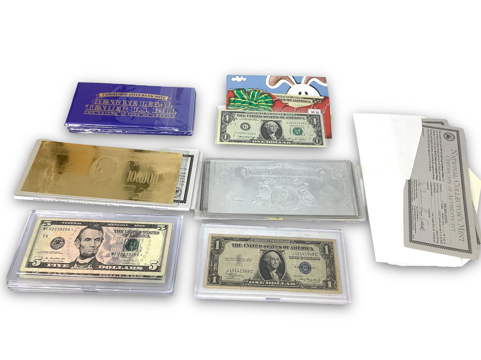 Currency and Novelty Bills (1 of 8)