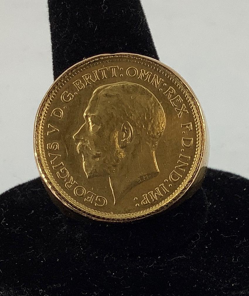 Gold Sovereign Ring (1 of 5)