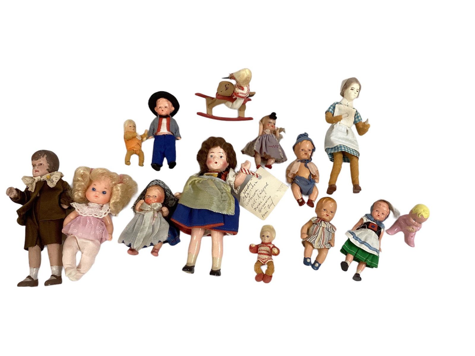 (14) doll house and small dolls ranging in size from 2" to 6" (1 of 3)