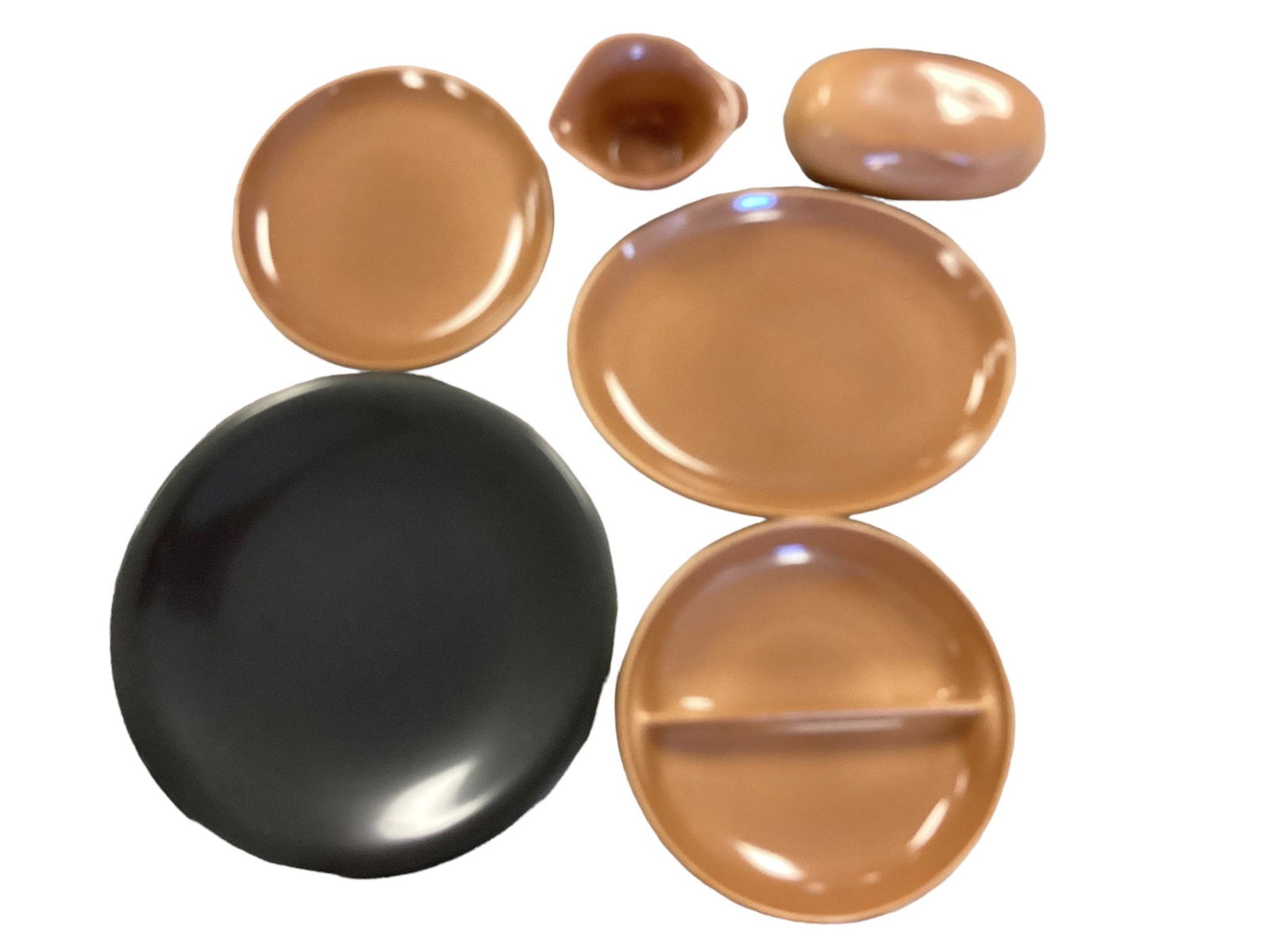 Russel Wright Marked Iroquois Mid-Century Dishes: (6) pieces in ripe apricot, (1) in dark green. Covered butter dish, divided serving bowl, 13-1/2î serving plate in dark green, more.