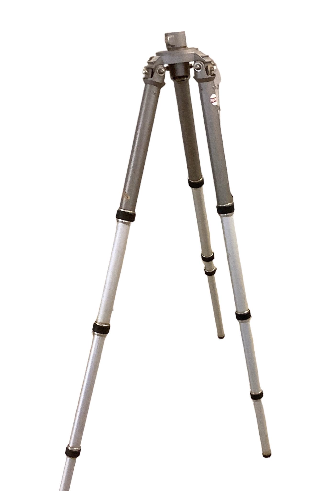 Gitzo RA4 Telescoping Camera Tripod (1 of 4)