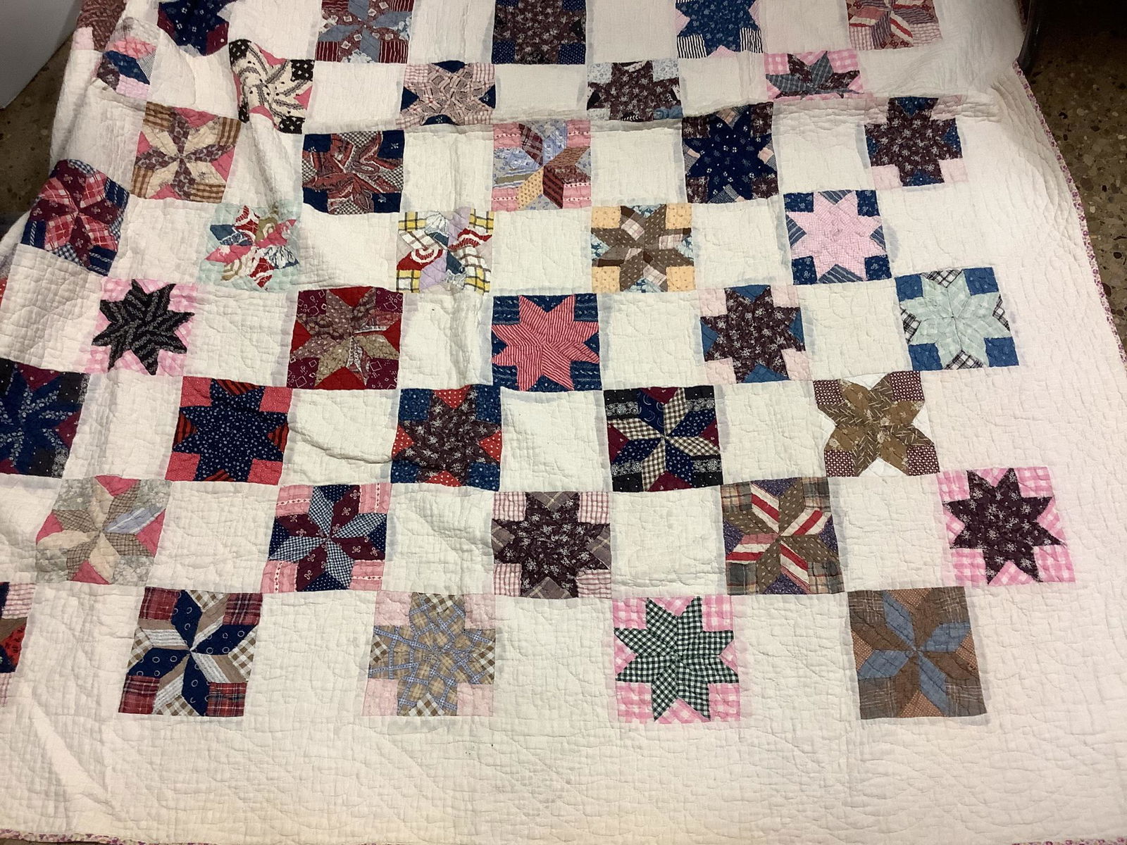 Vintage Quilt w/ Eight Point Stars (1 of 2)