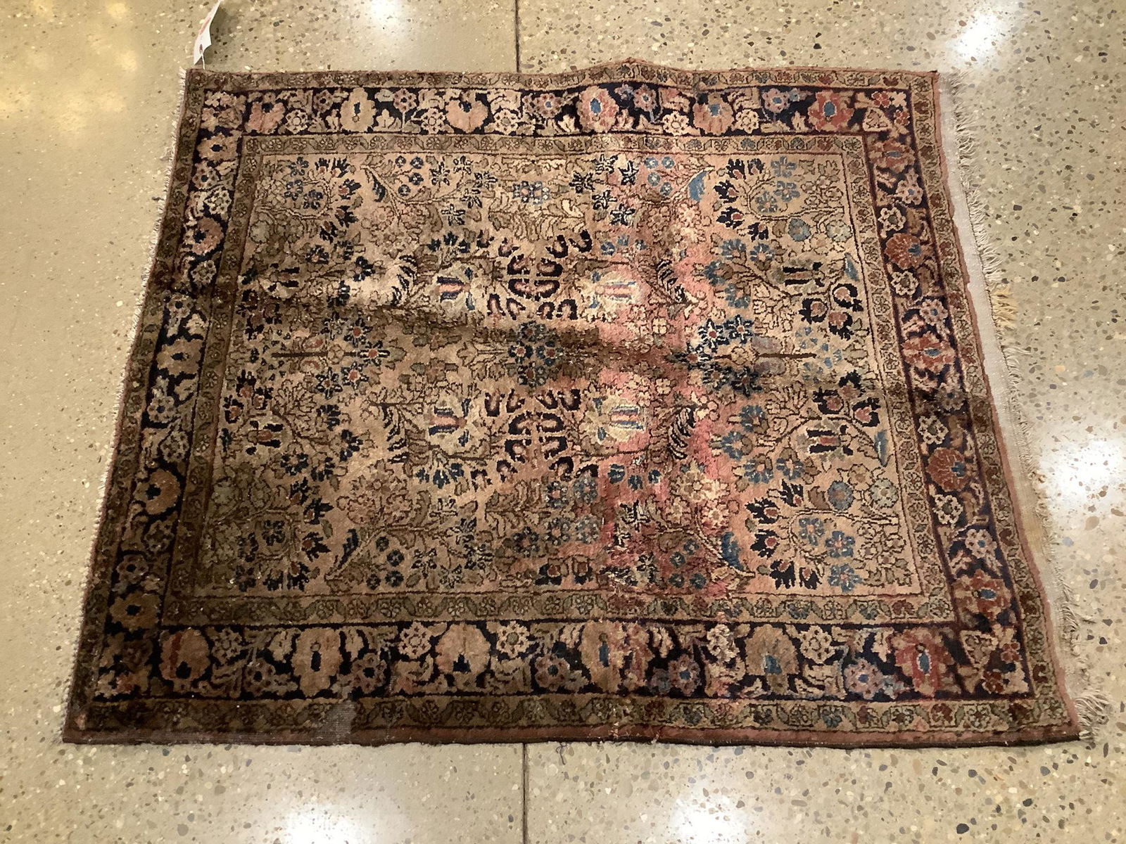 Oriental Rug- Antique Sarouk (1 of 3)