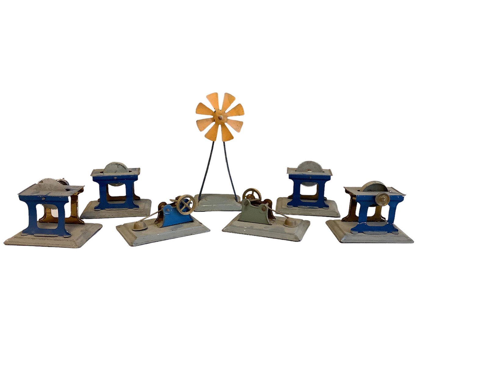 Vintage Toy Steam Engine Accessories (1 of 4)