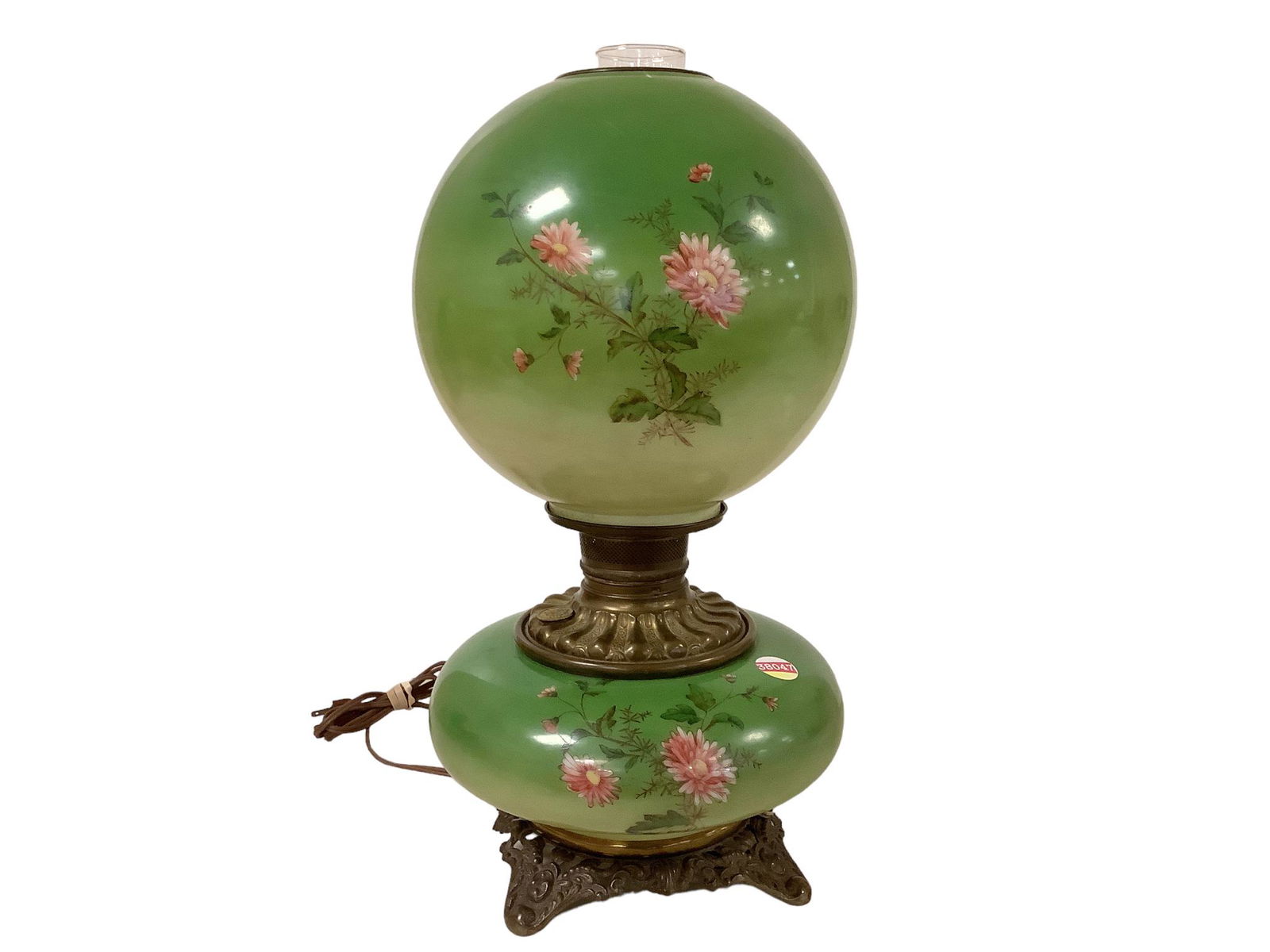 Gone With The Wind Lamp.: Gone With The Wind Lamp. 21î H. Hand painted with pink flowers. Not checked for working condition.