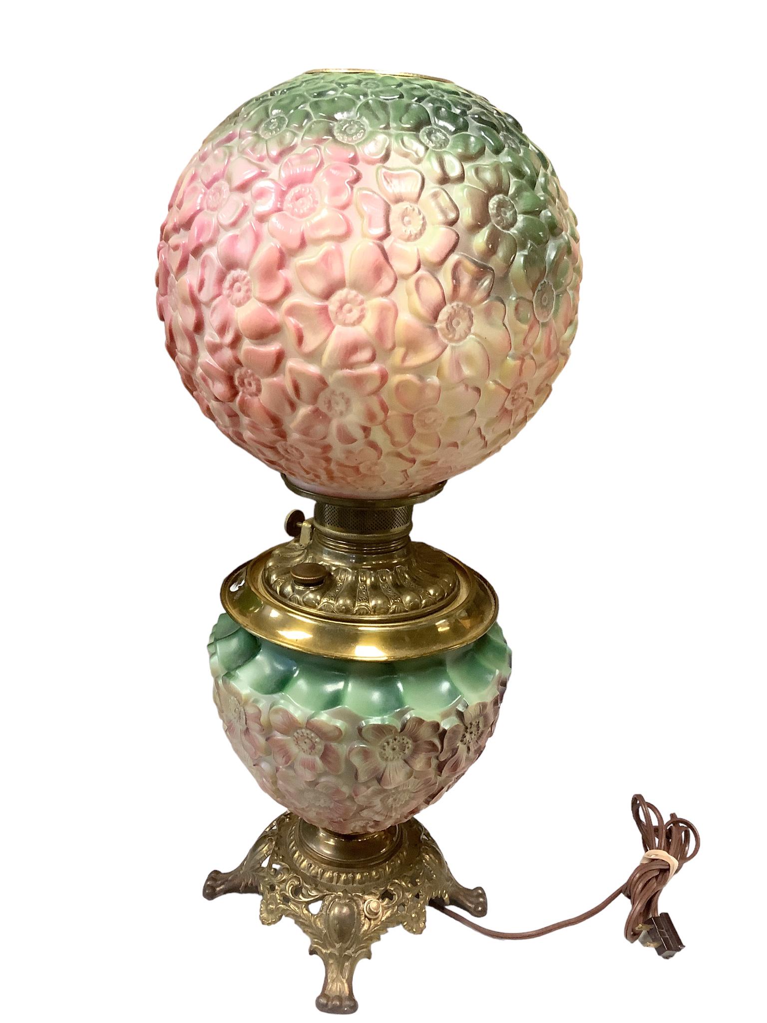 Gone With The Wind Lamp.: Gone With The Wind Lamp. 26î H x 12î W. Used. Not tested for working condition.