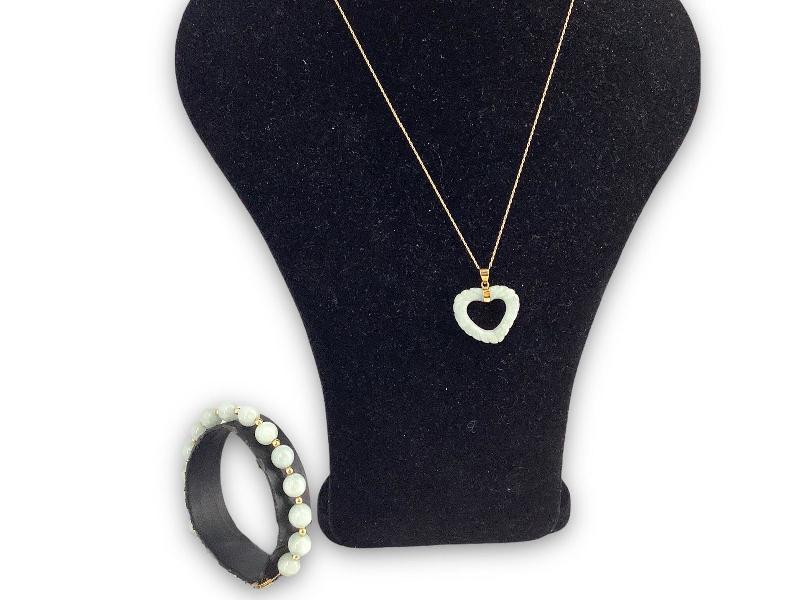 14kt Gold and Jade Demi-Parure (1 of 8)